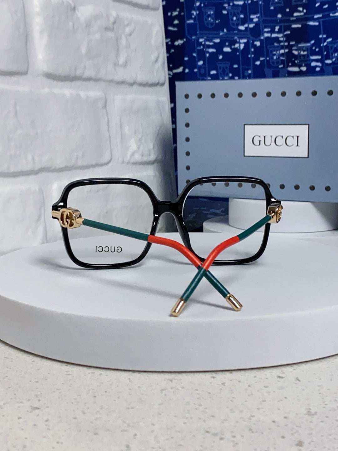 Gucci Vintage-Finish Sunglasses