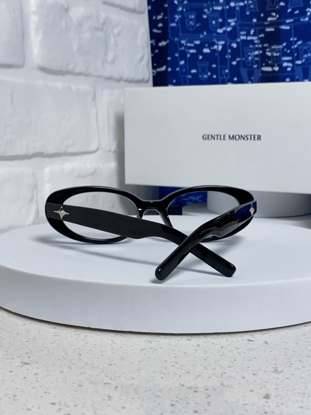 Gentle Monster Round Sunglasses
