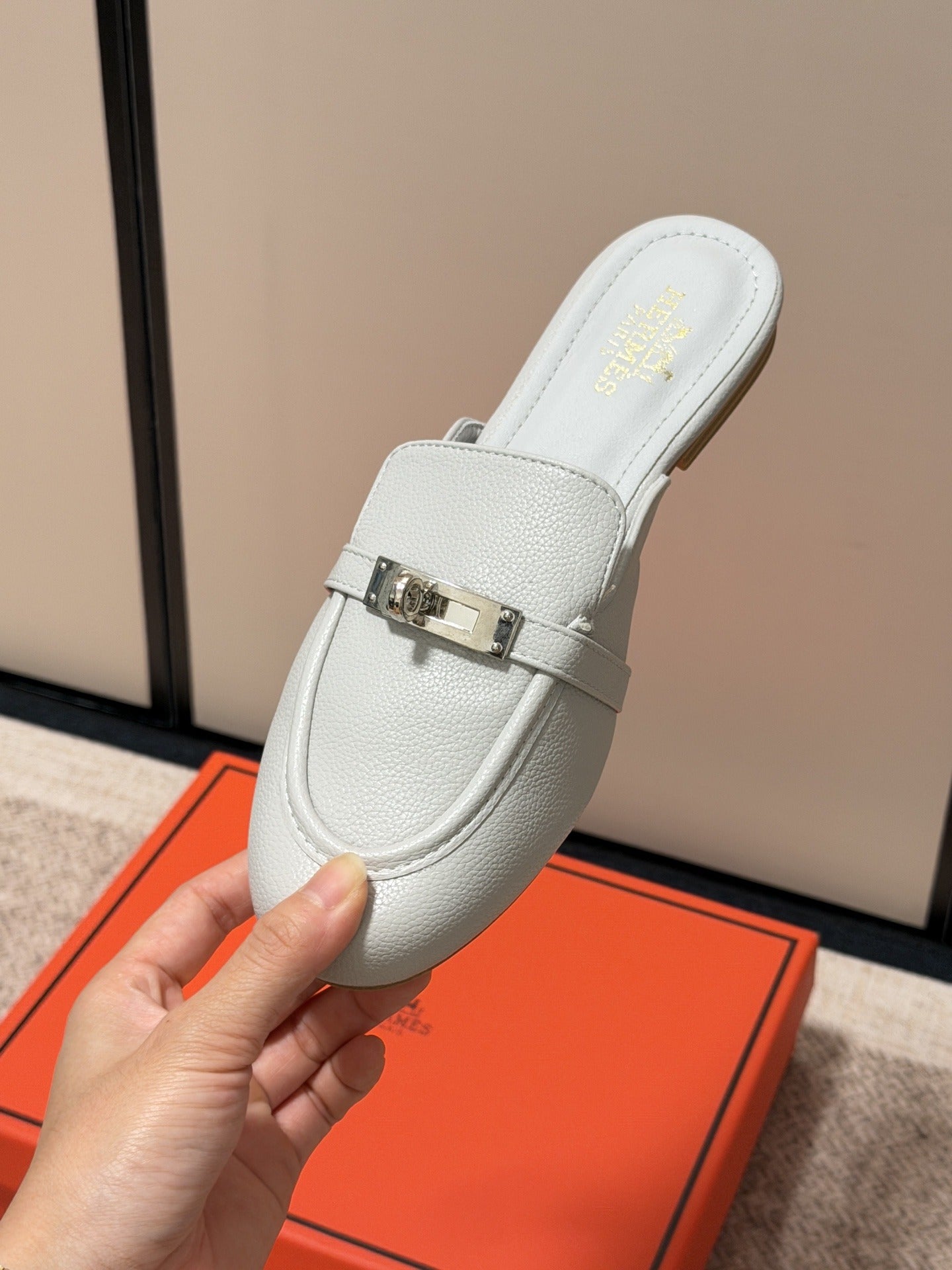 Hermes Calfskin Leather Logo Slides