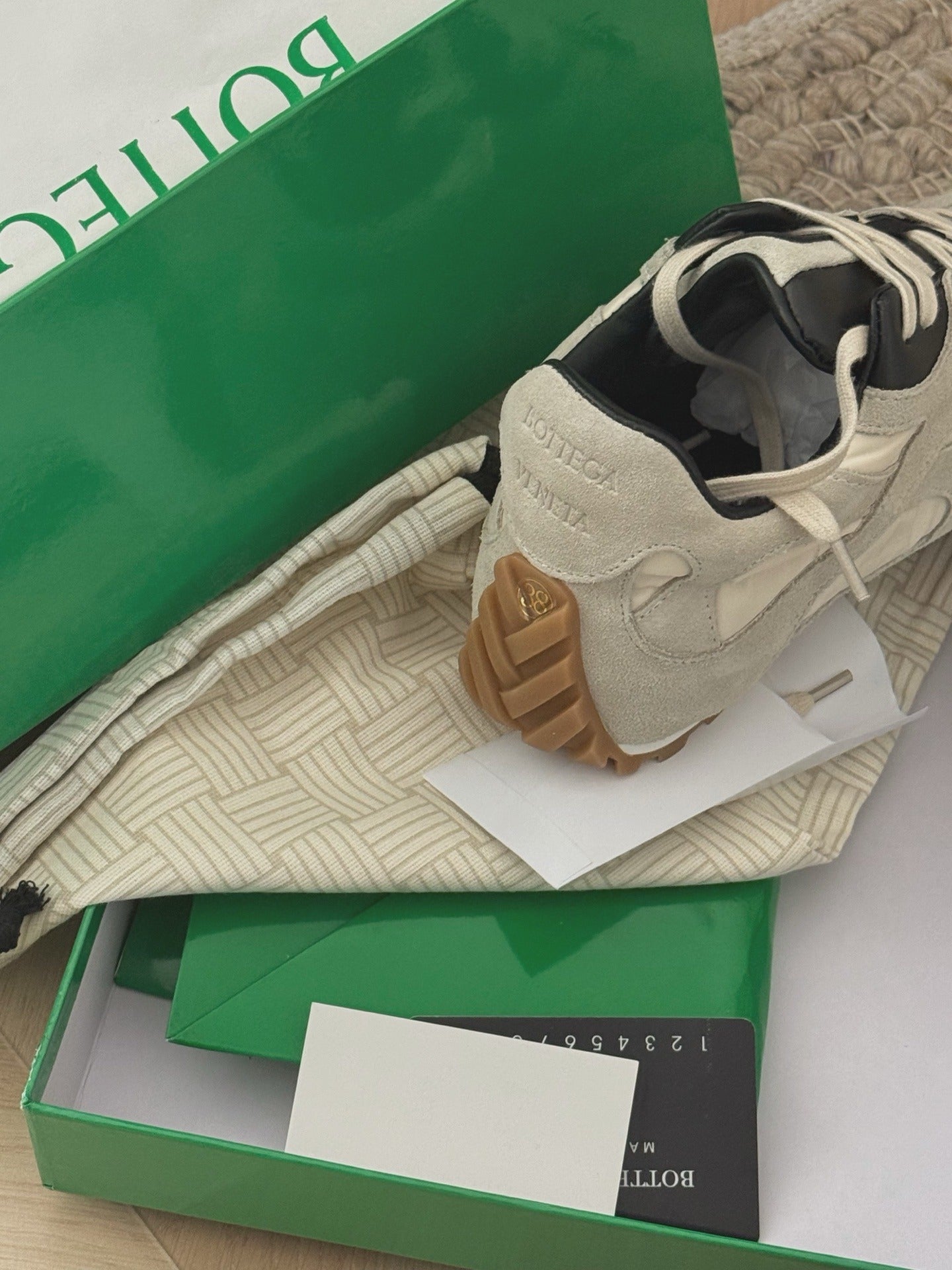 Bottega Veneta Vintage-Finish Sneakers