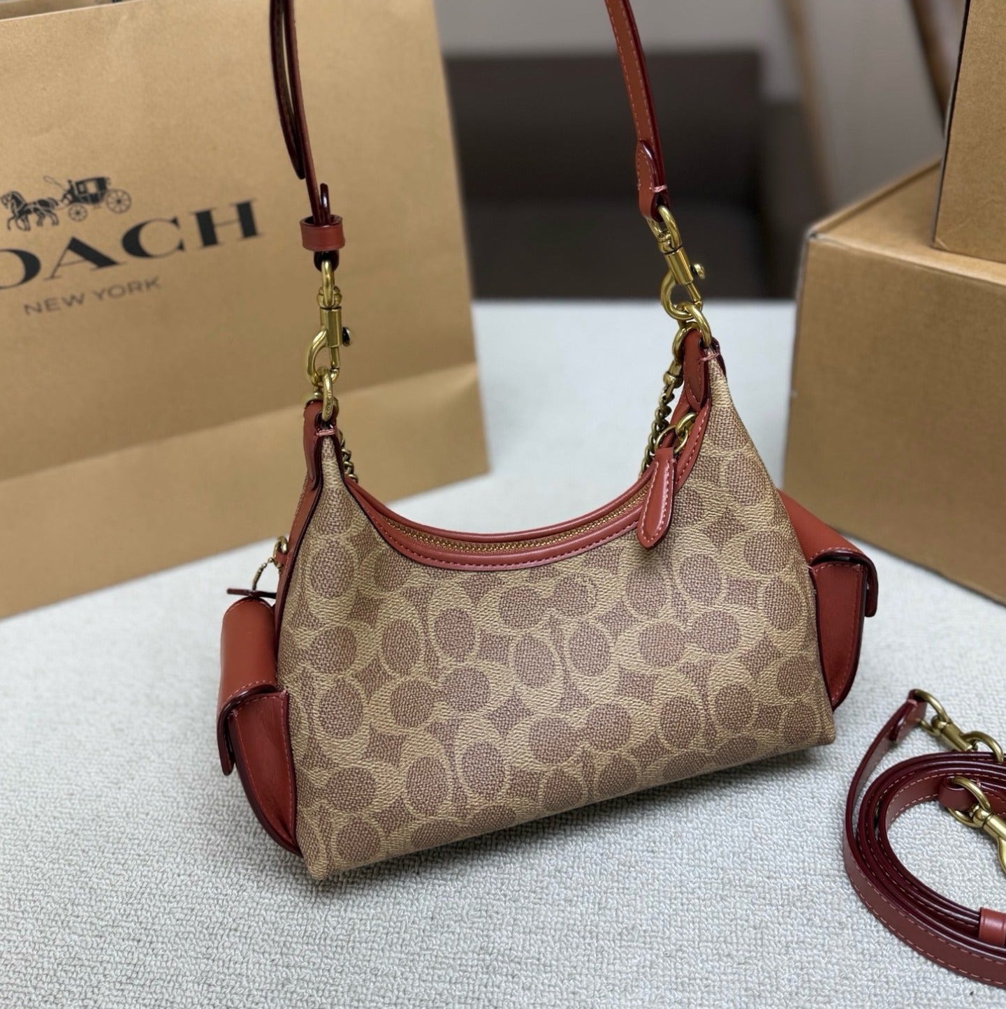 Coach Leather Chain Shoulder Bag
