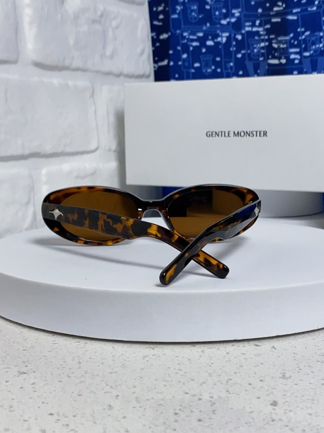Gentle Monster Round Sunglasses