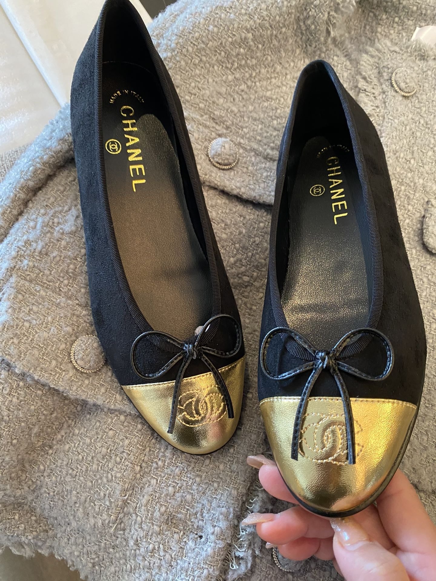 Chanel Leather Bow Ballet Flats