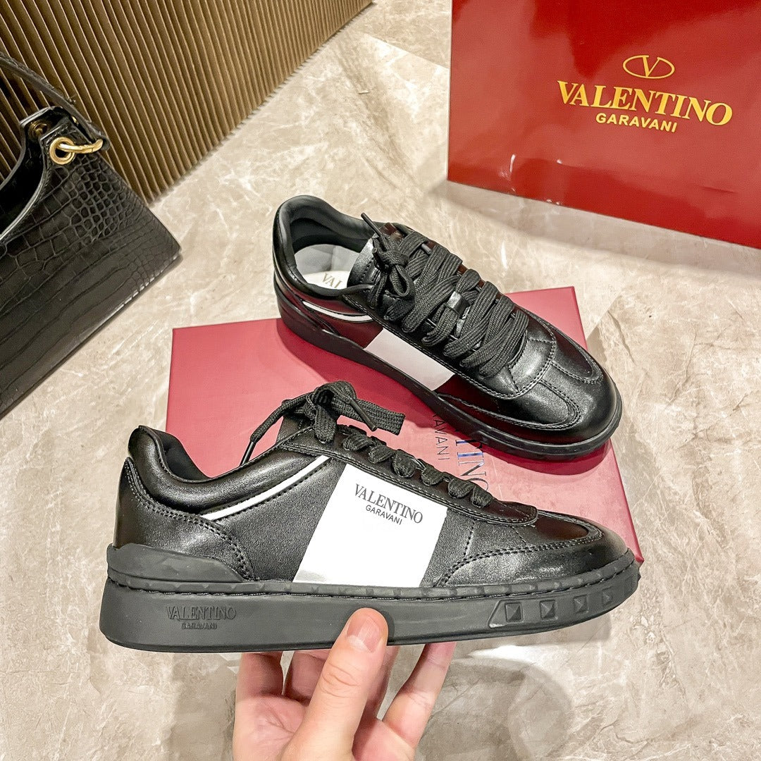 Valentino Sneakers