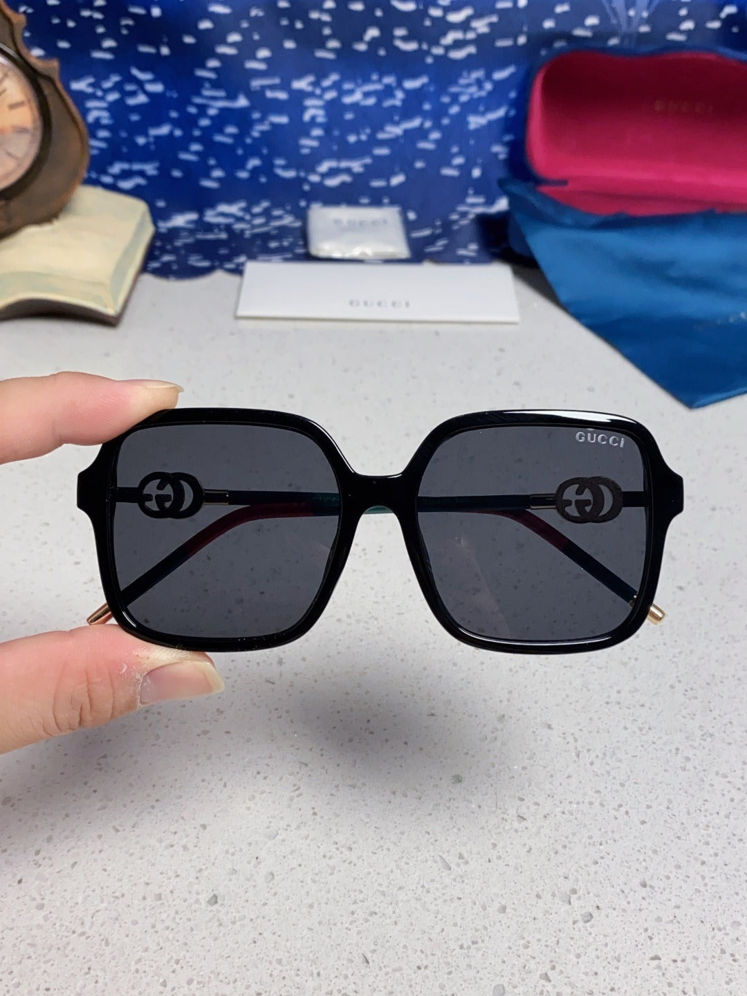 Gucci Vintage-Finish Sunglasses