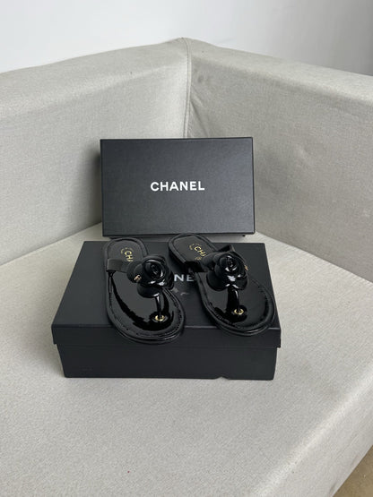 Chanel Slides