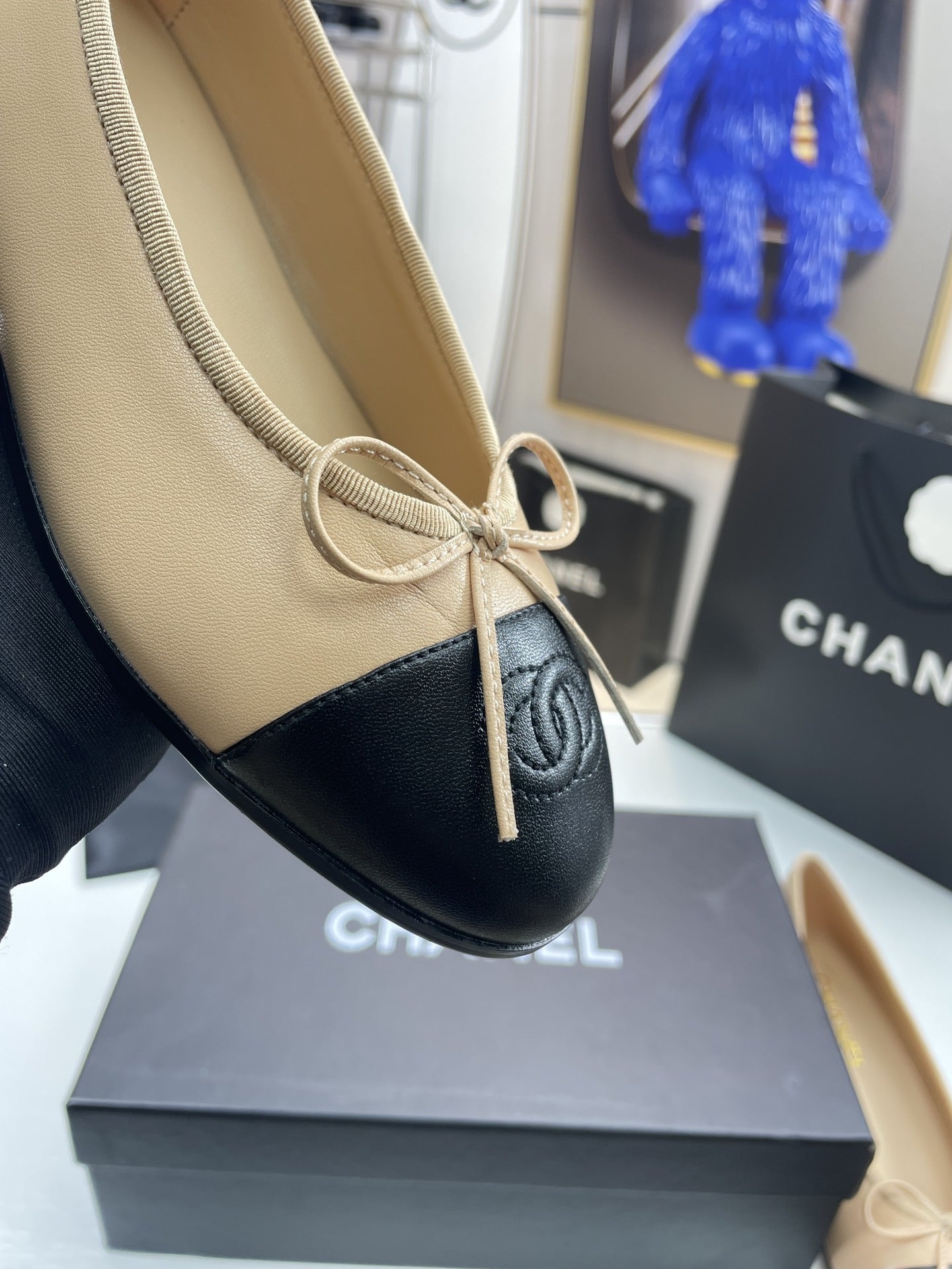 Chanel Lambskin Leather Bow Ballet Flats