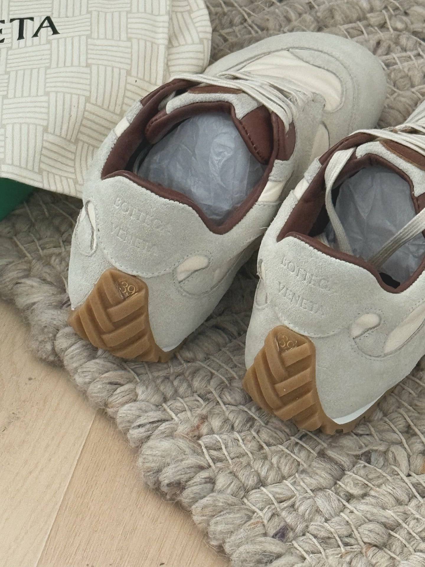 Bottega Veneta Vintage-Finish Sneakers
