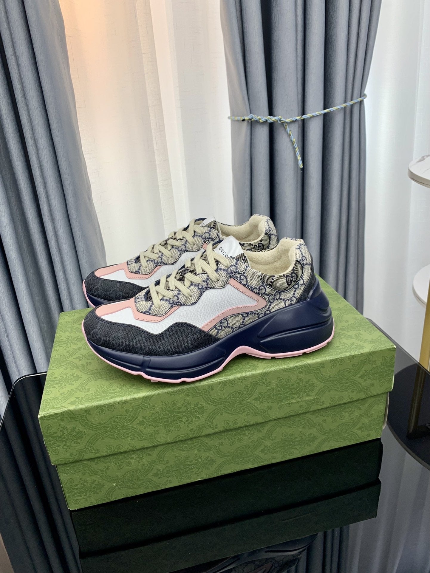 Gucci Lambskin Leather Sneakers