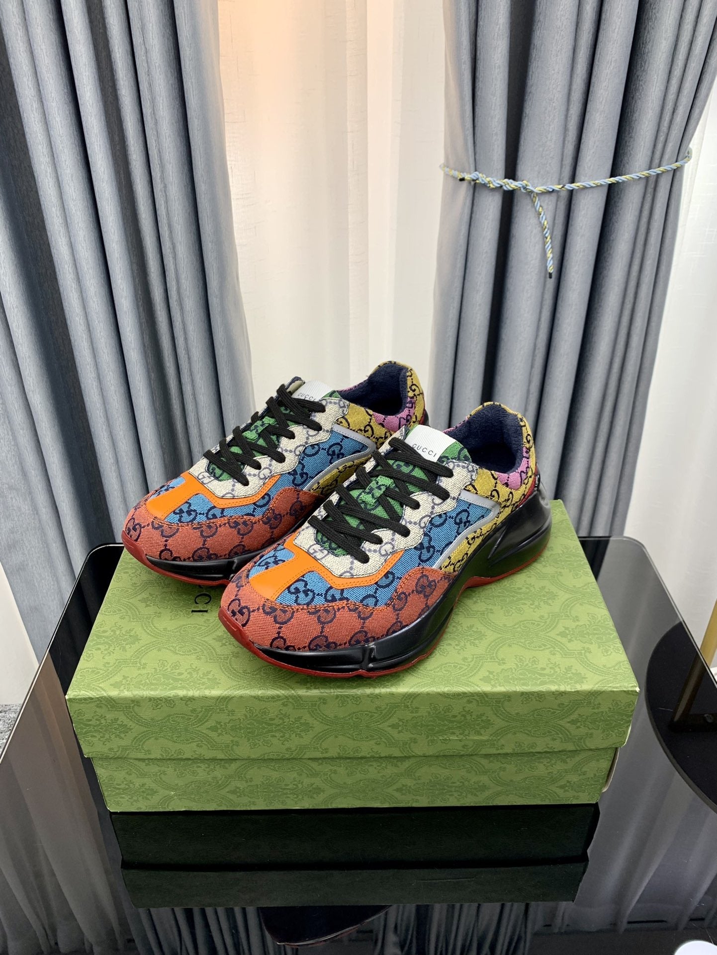 Gucci Lambskin Leather Sneakers