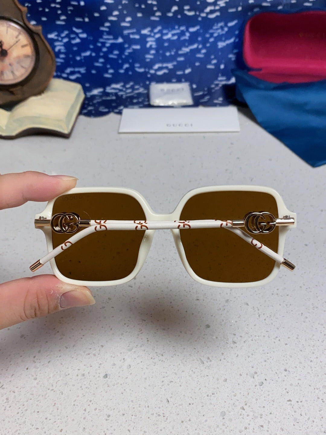 Gucci Vintage-Finish Sunglasses