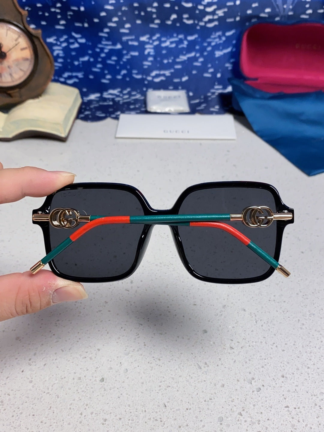 Gucci Vintage-Finish Sunglasses