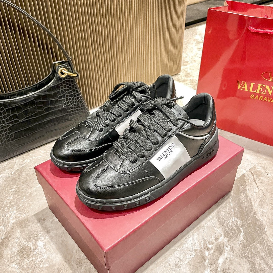 Valentino Sneakers