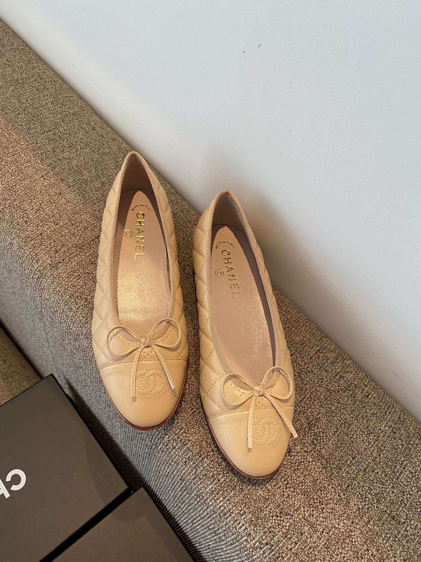 Chanel Leather Bow Ballet Flats
