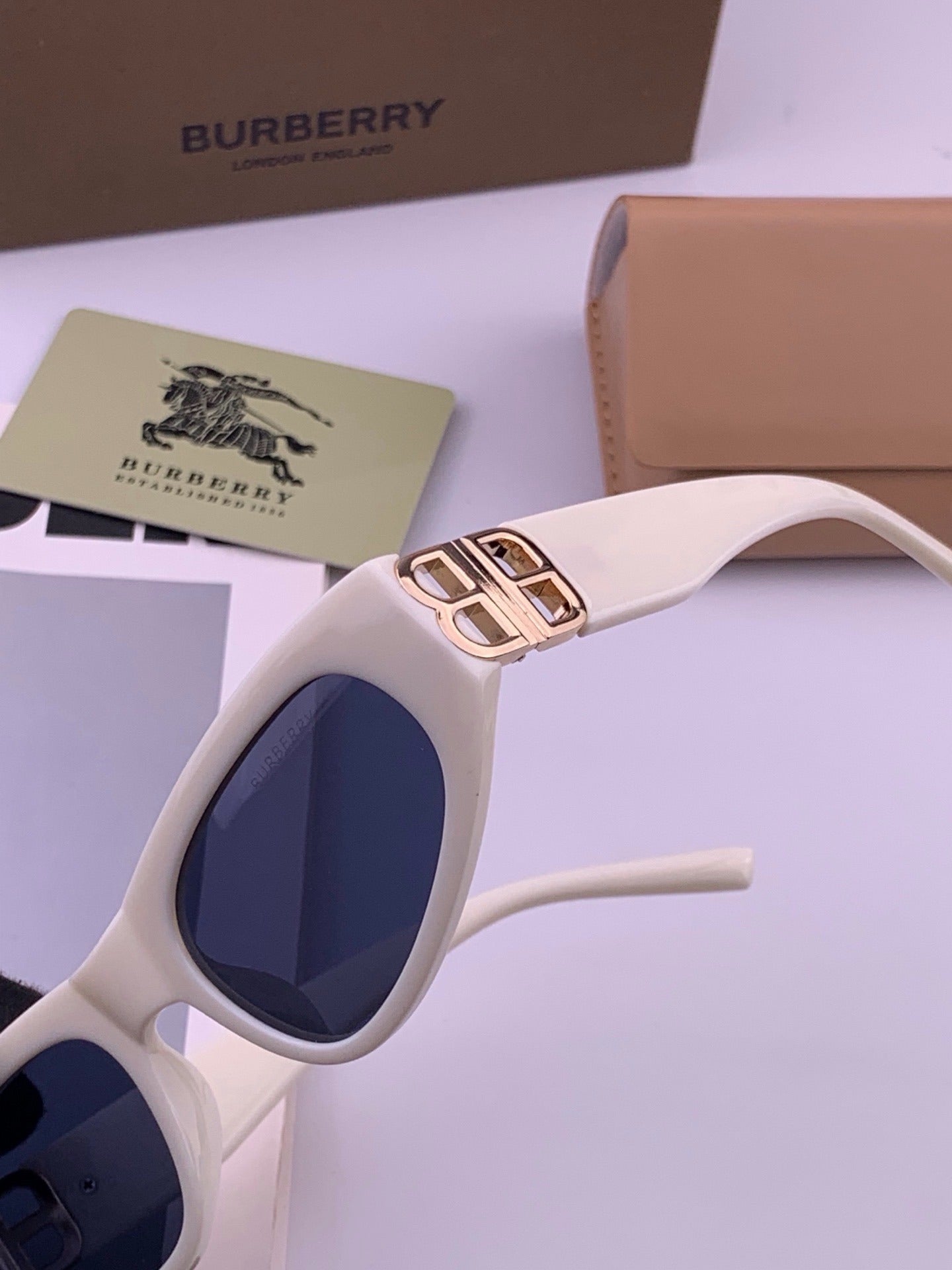 Burberry Logo Sunglasses