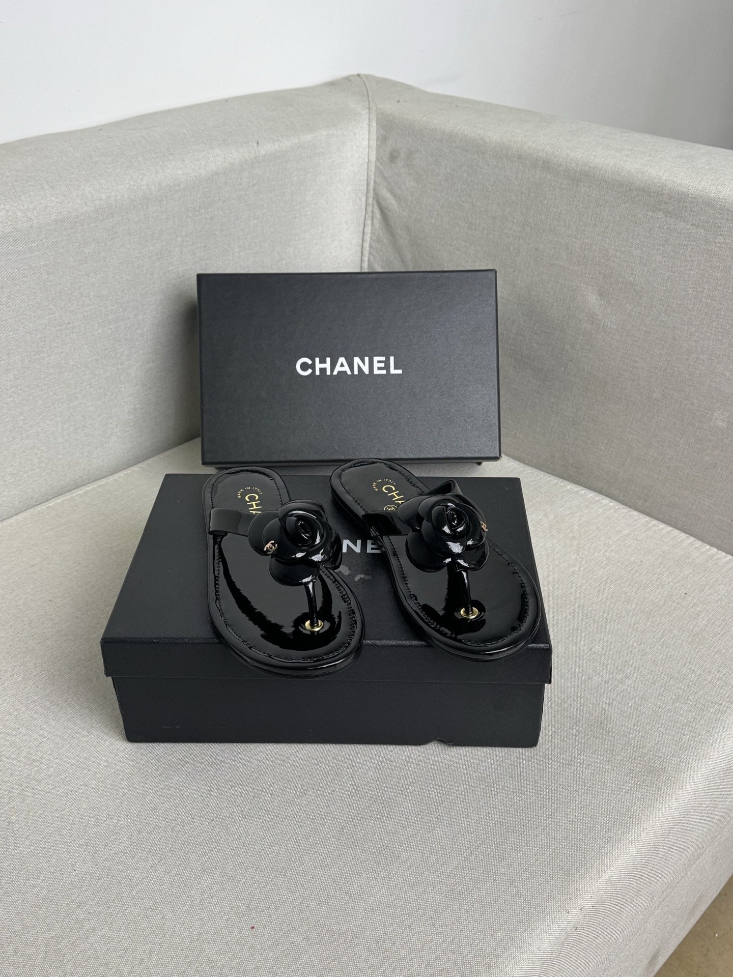Chanel Slides