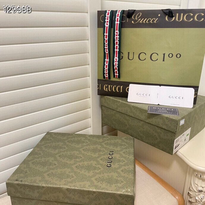 Gucci Calfskin Leather Sneakers