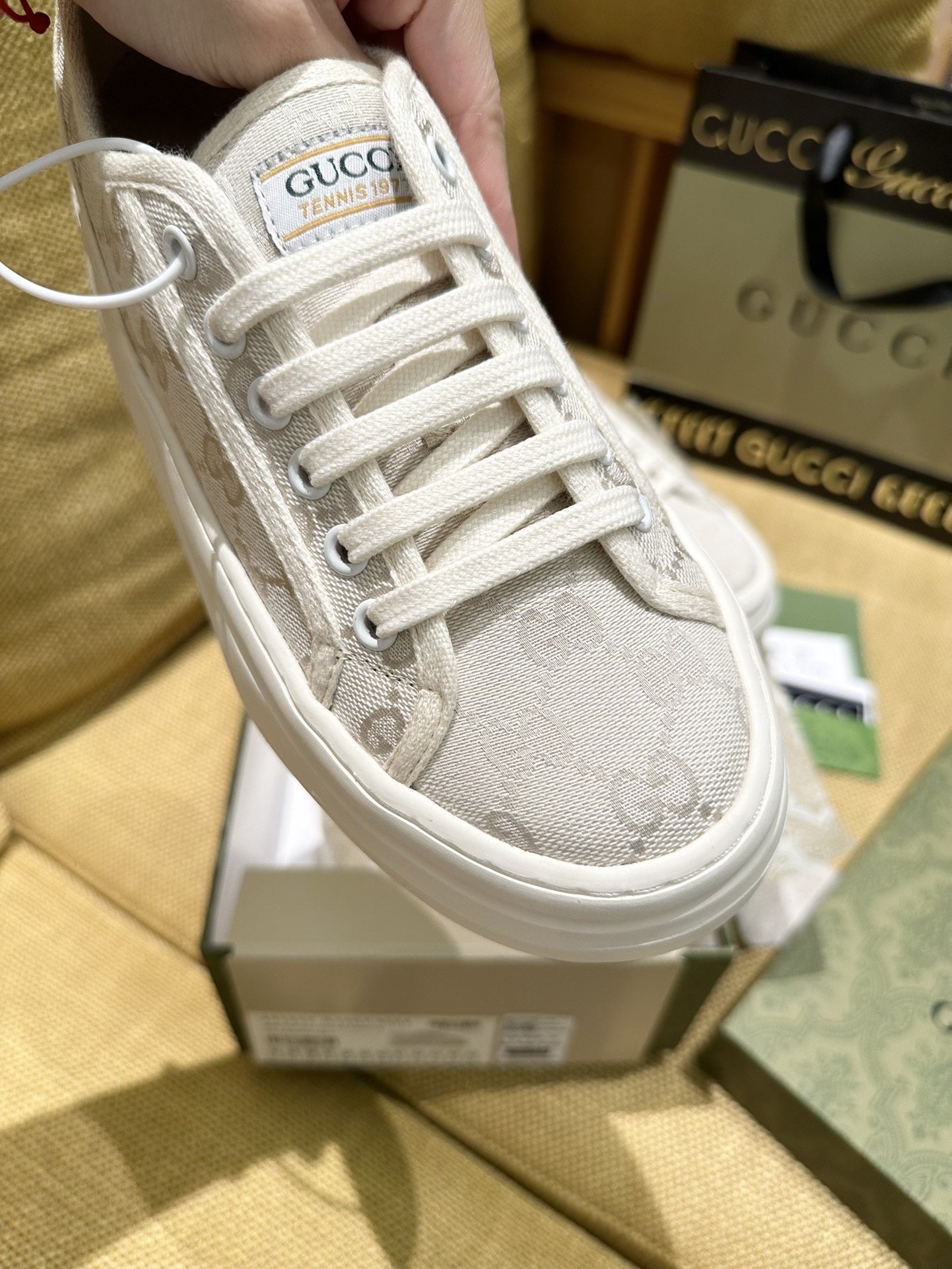 Gucci Canvas Canvas Shoes