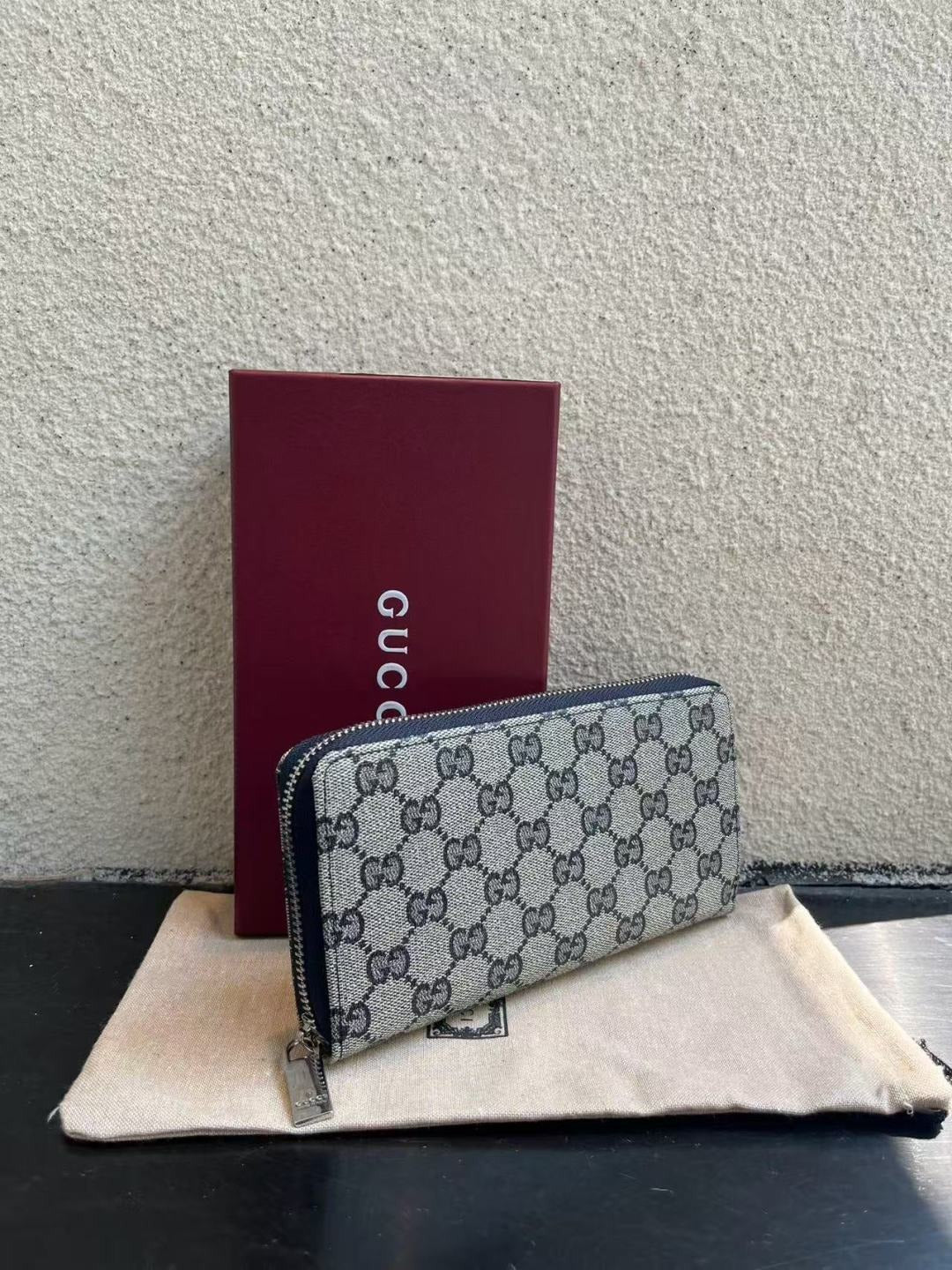 Gucci Black Canvas & Leather Zip Wallet