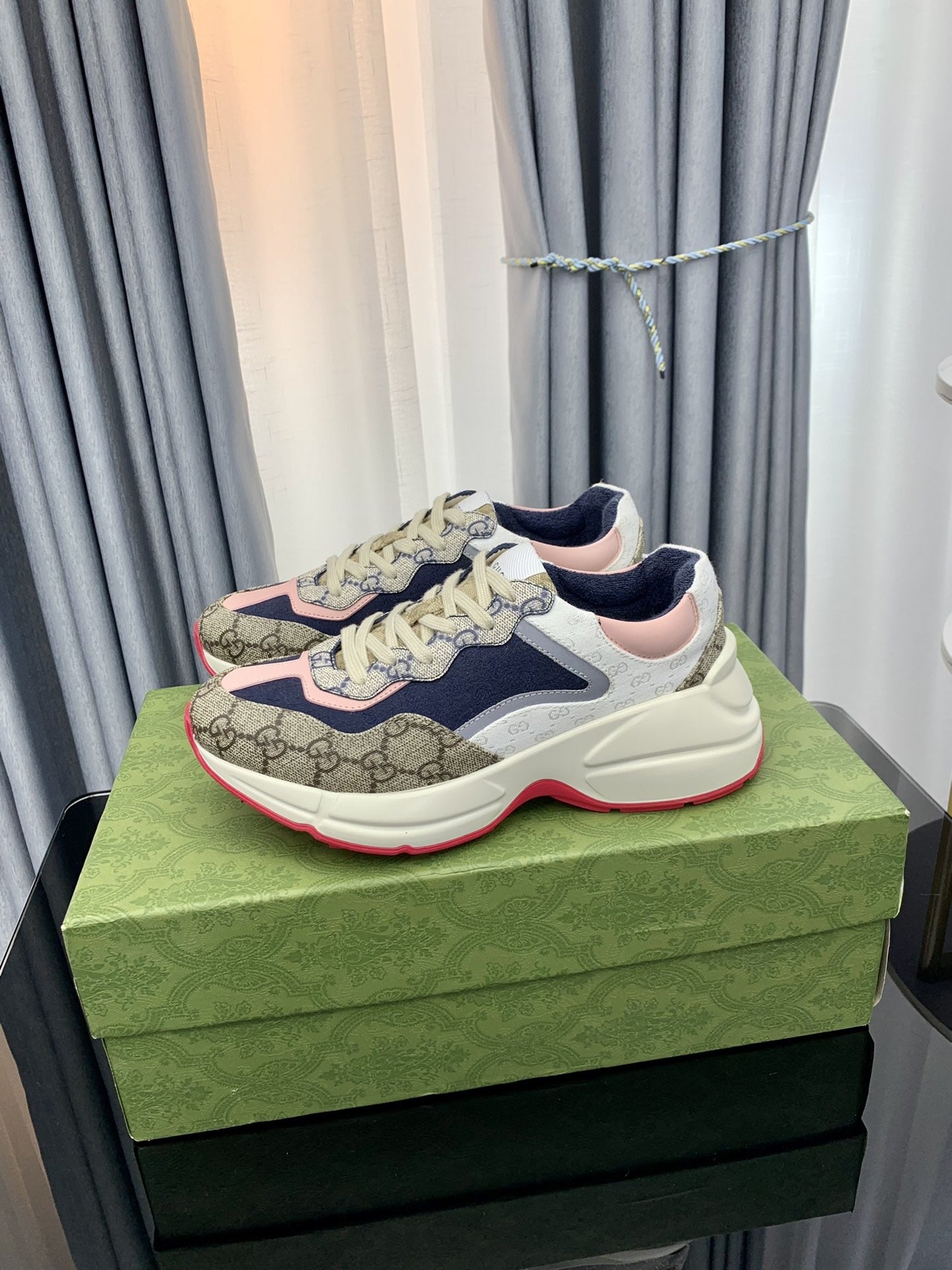 Gucci Lambskin Leather Sneakers