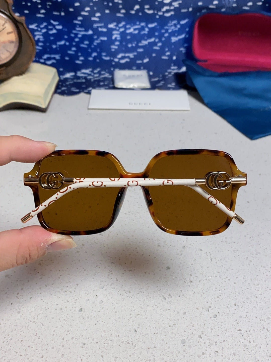 Gucci Vintage-Finish Sunglasses