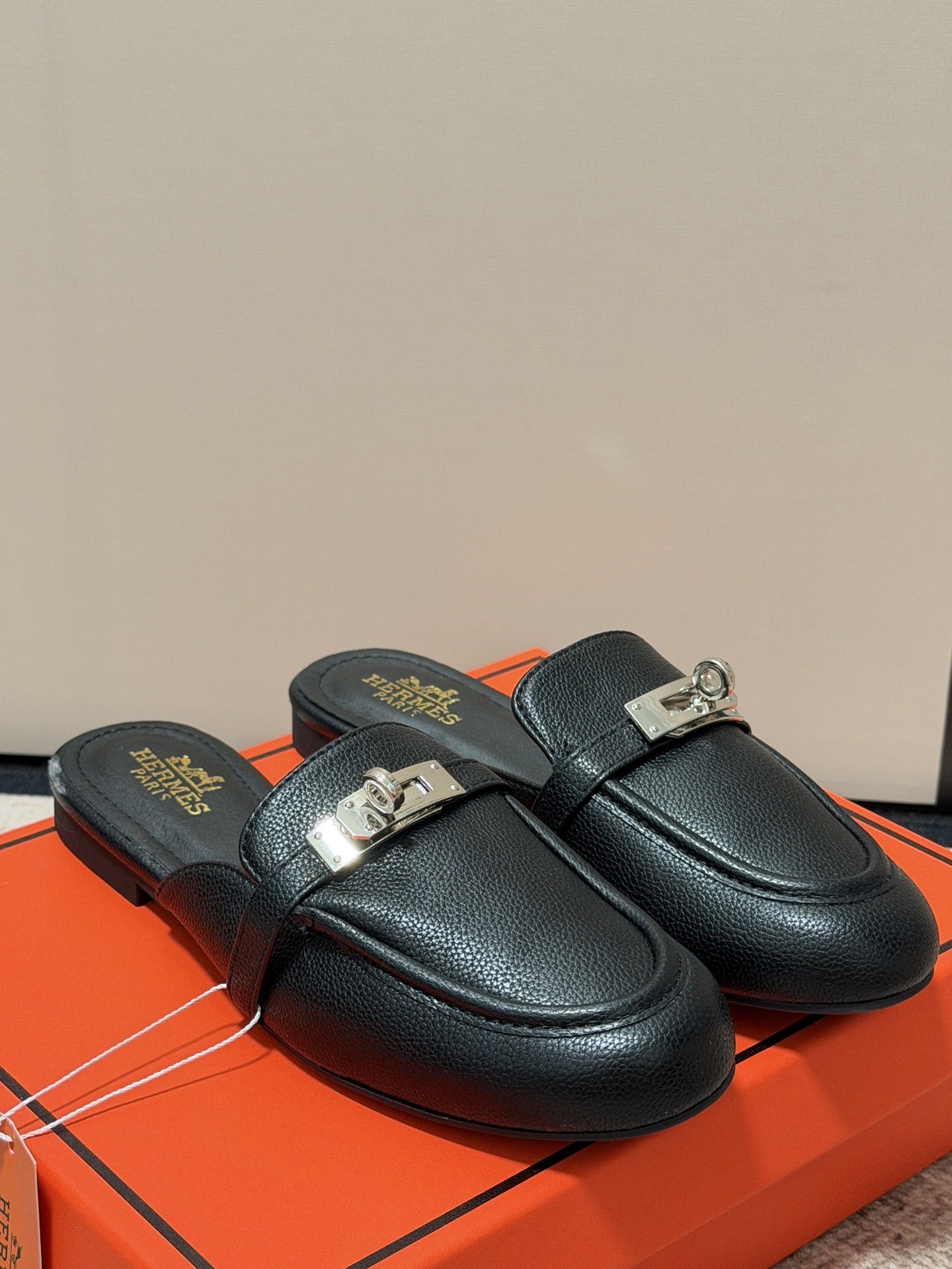 Hermes Calfskin Leather Logo Slides
