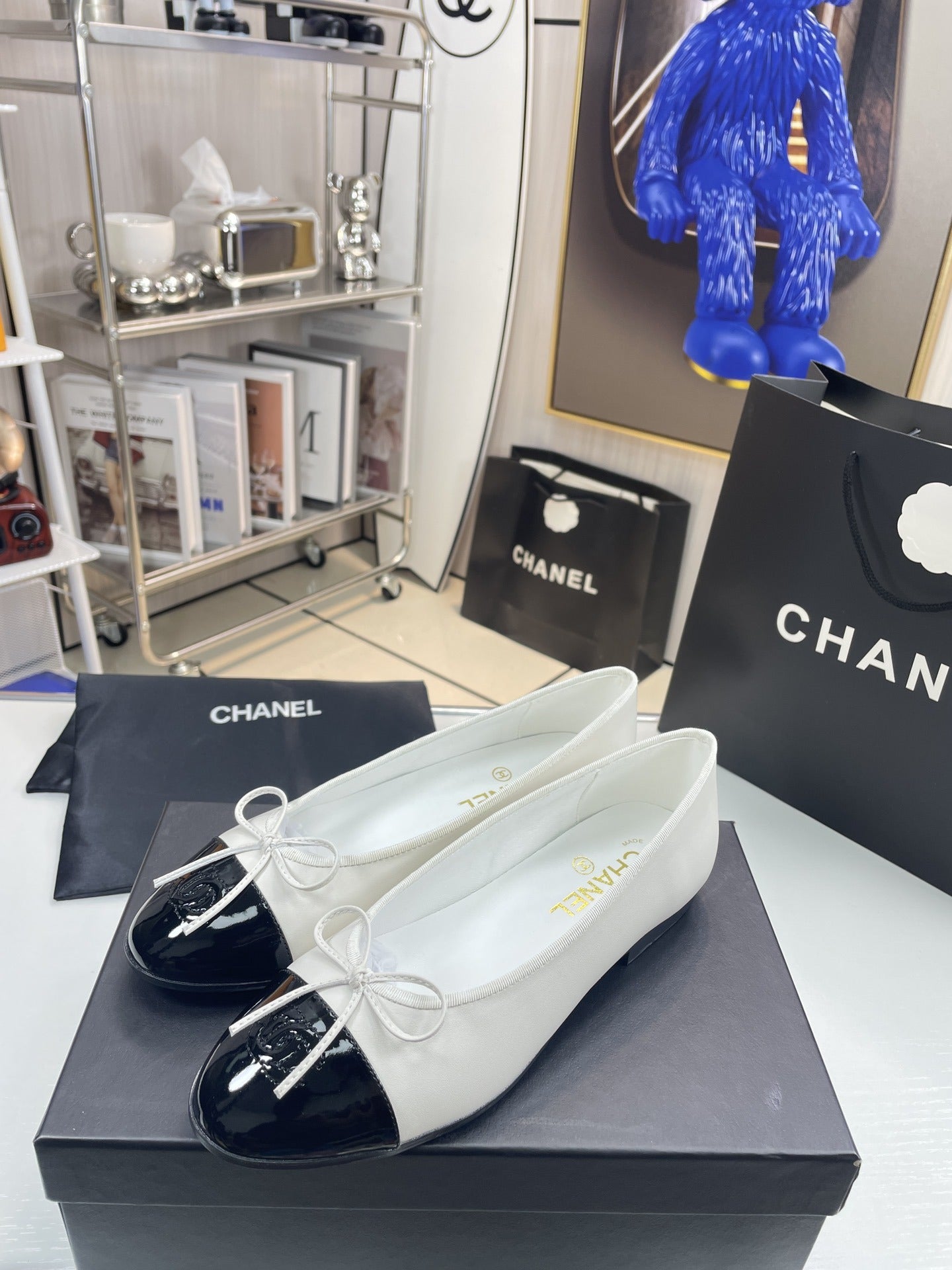 Chanel Lambskin Leather Bow Ballet Flats