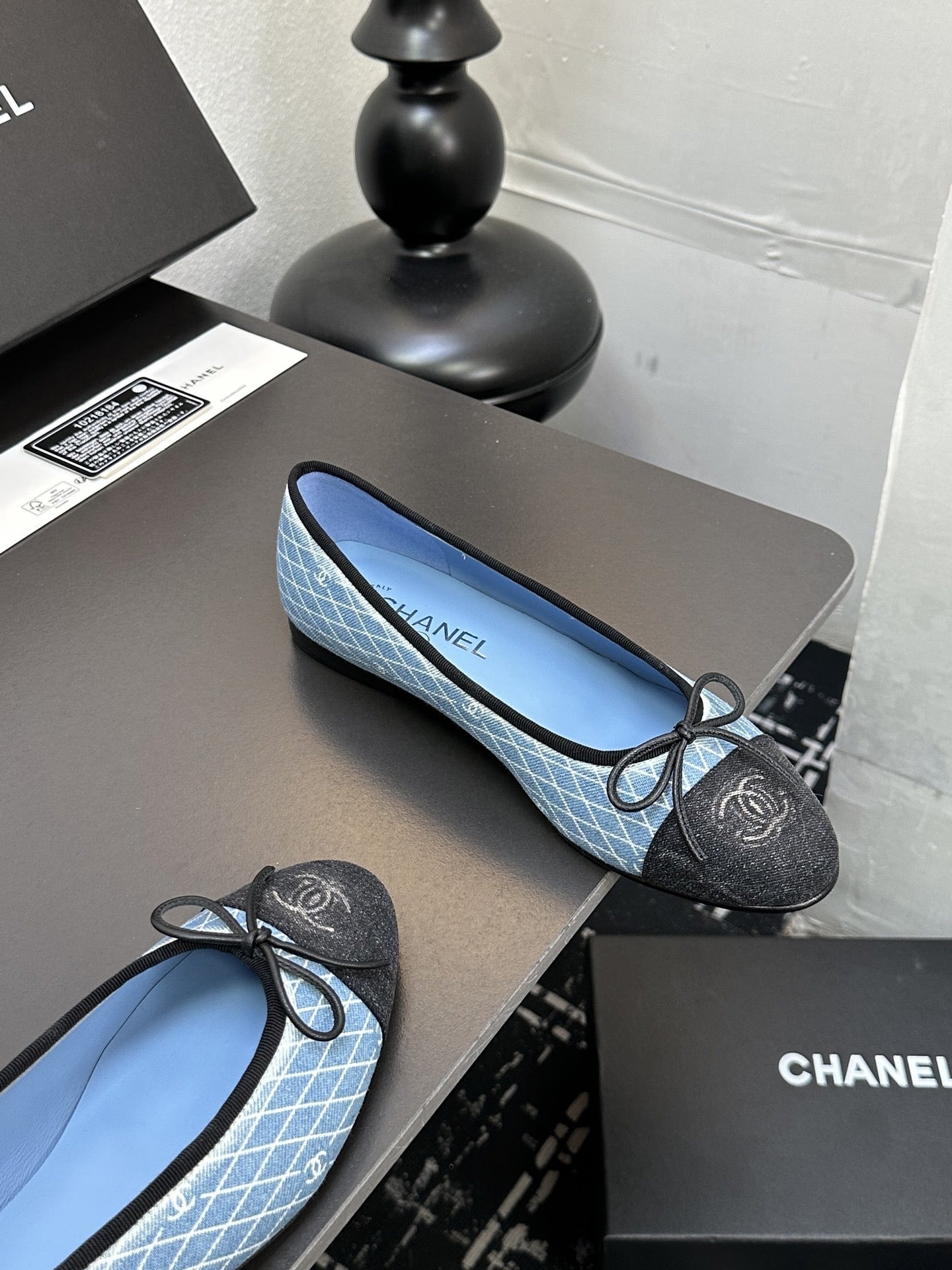 Chanel Lambskin Leather Bow Ballet Flats
