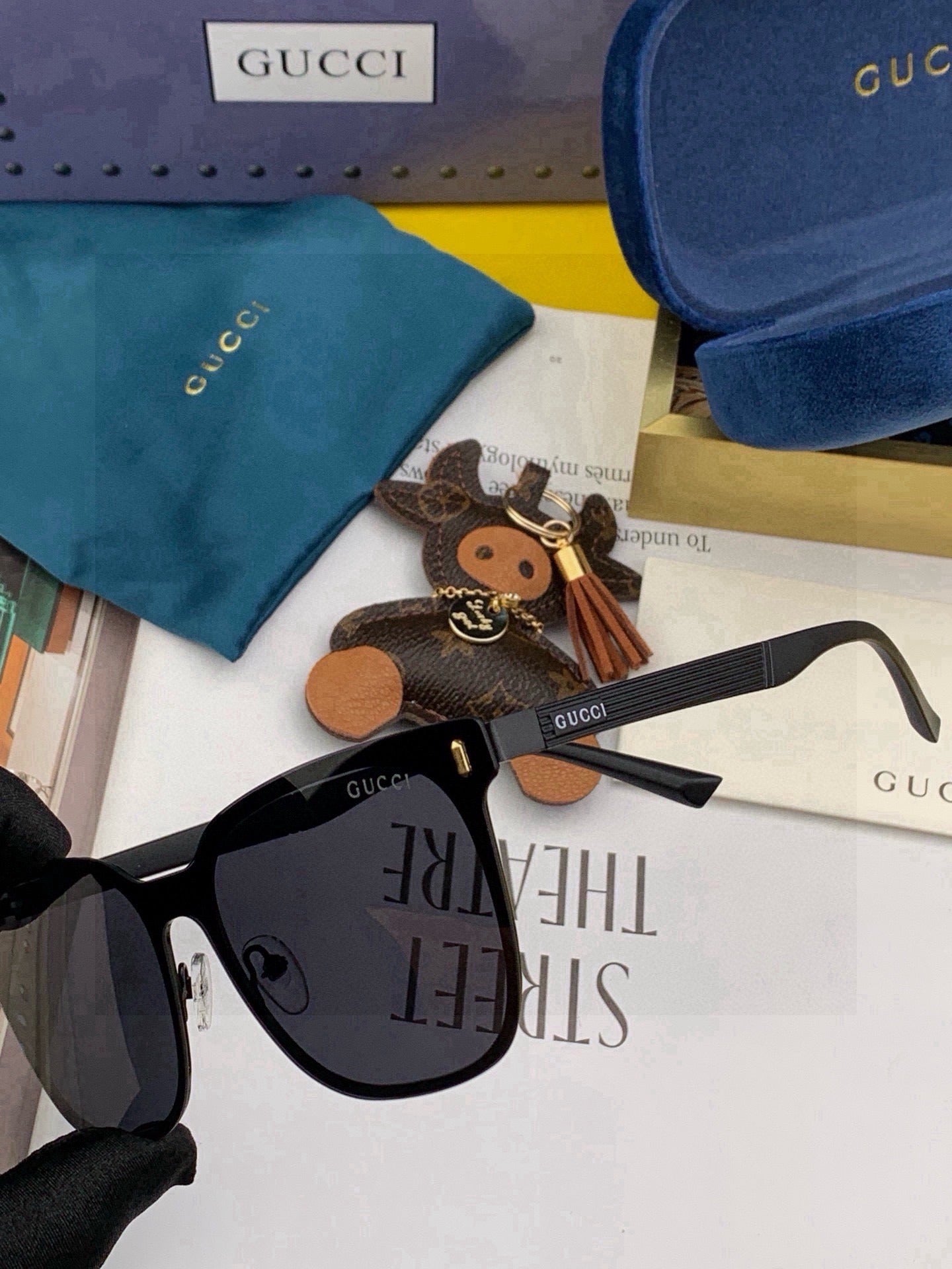 Gucci Sunglasses