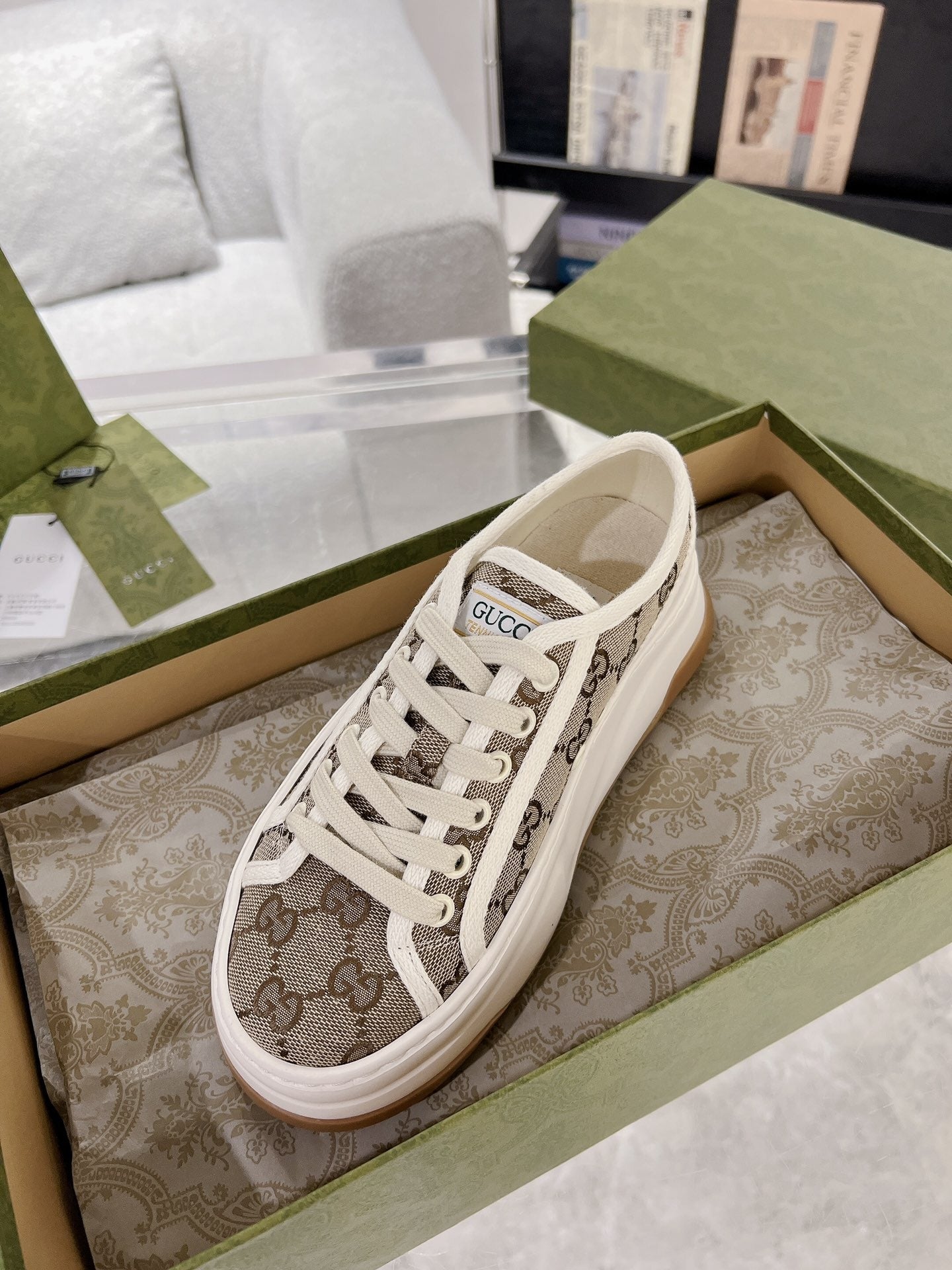 Gucci Canvas Canvas Shoes