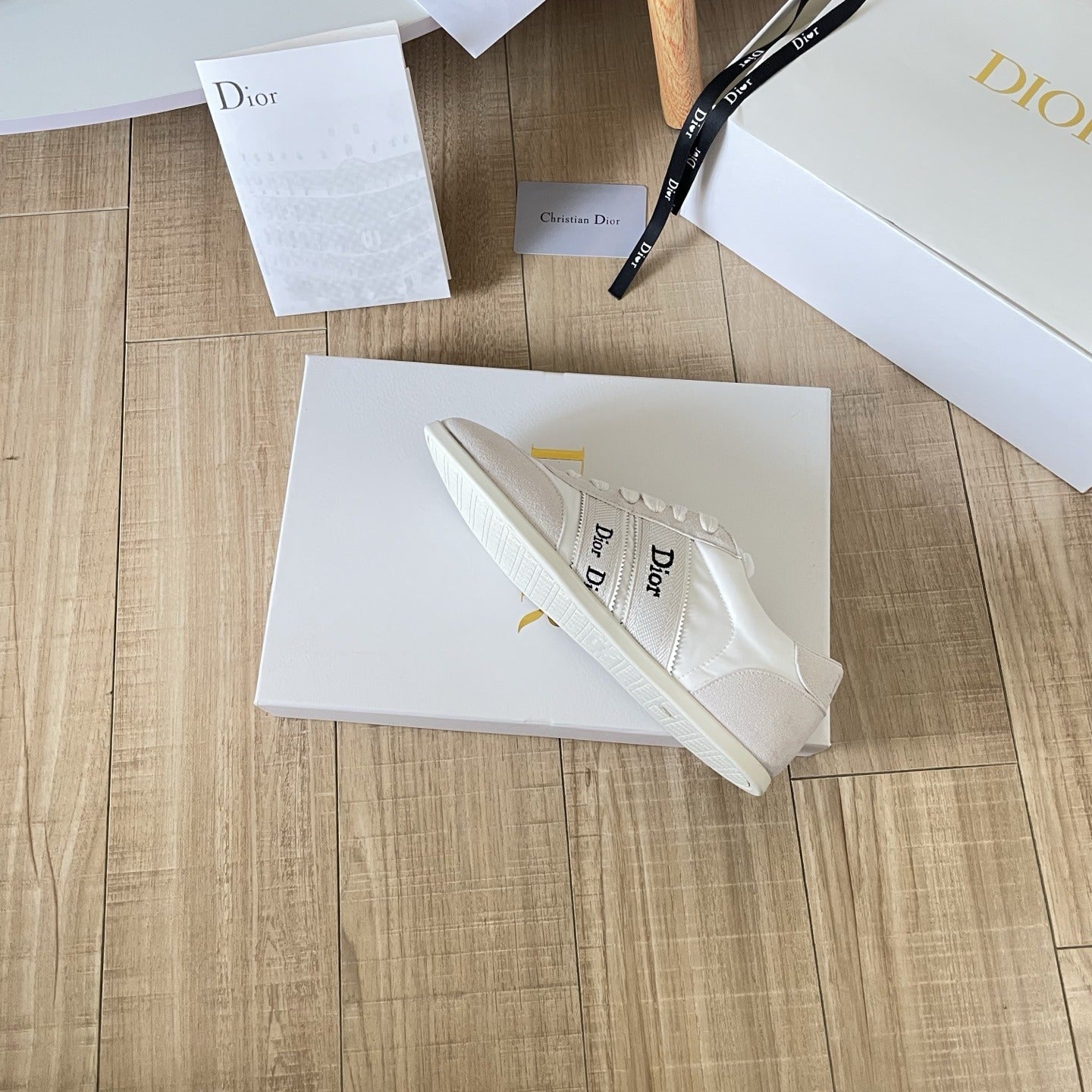 Dior Leather Vintage-Finish Sneakers