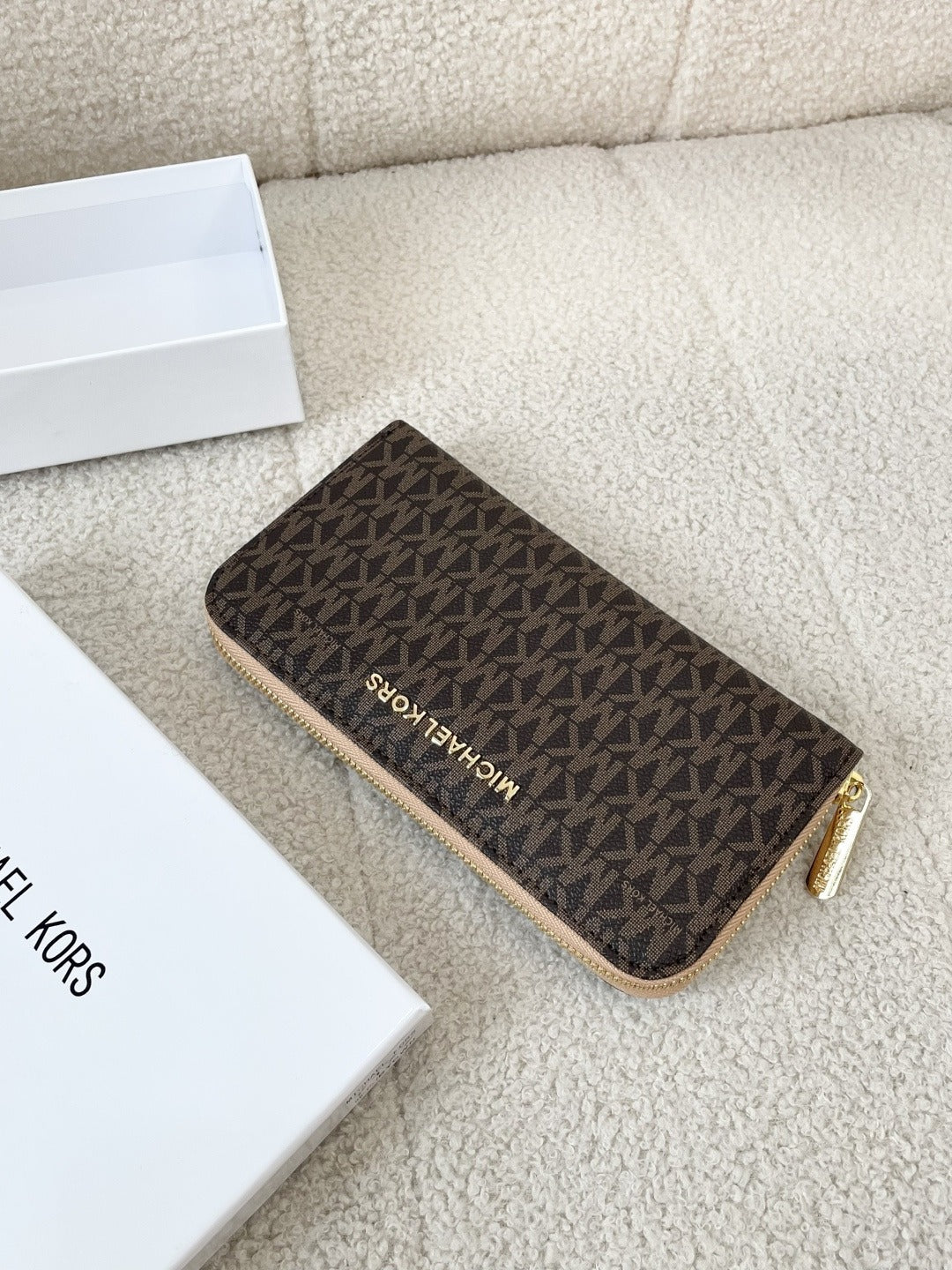 Unbranded Leather Zip Wallet