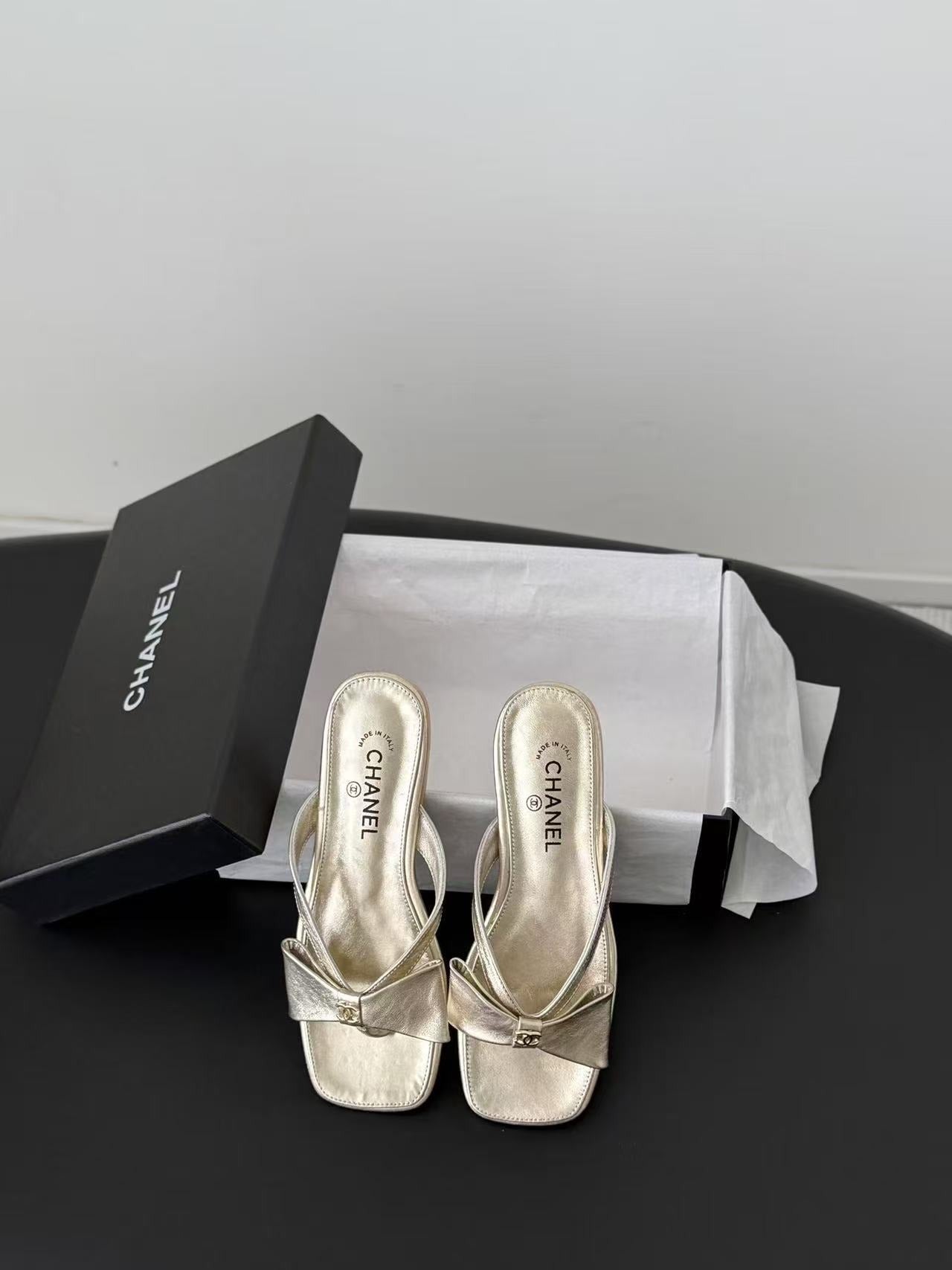 Chanel Lambskin Leather Bow Slides