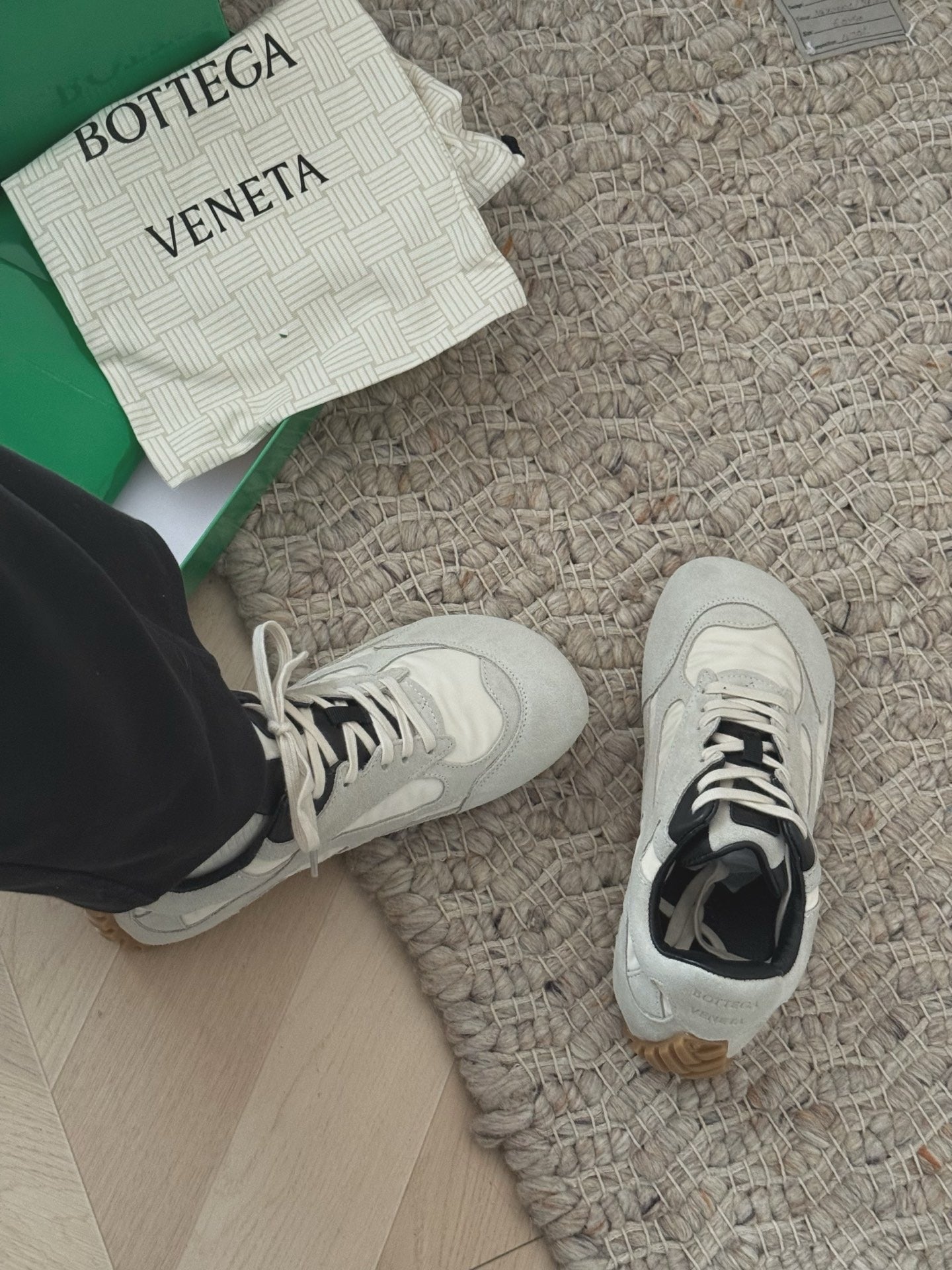 Bottega Veneta Vintage-Finish Sneakers