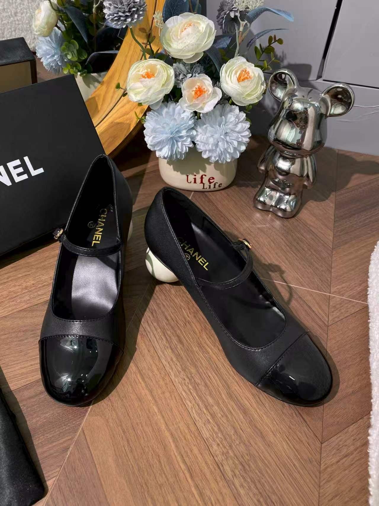 Chanel Pearl Shoes