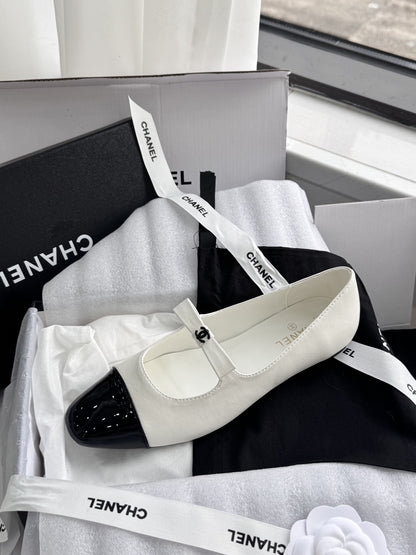 Chanel Patent Leather Bow Shoes