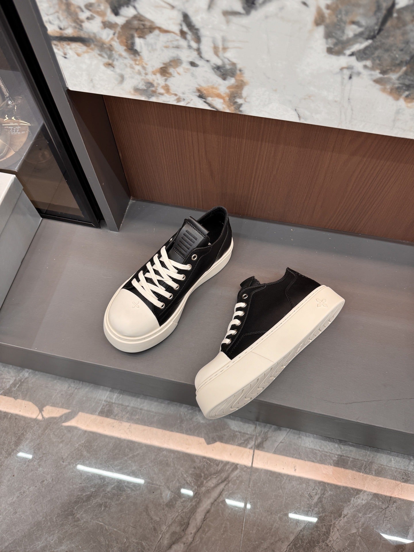 Unbranded Lambskin Leather Printed Shoes