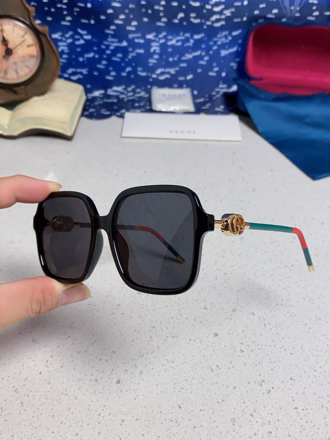 Gucci Vintage-Finish Sunglasses