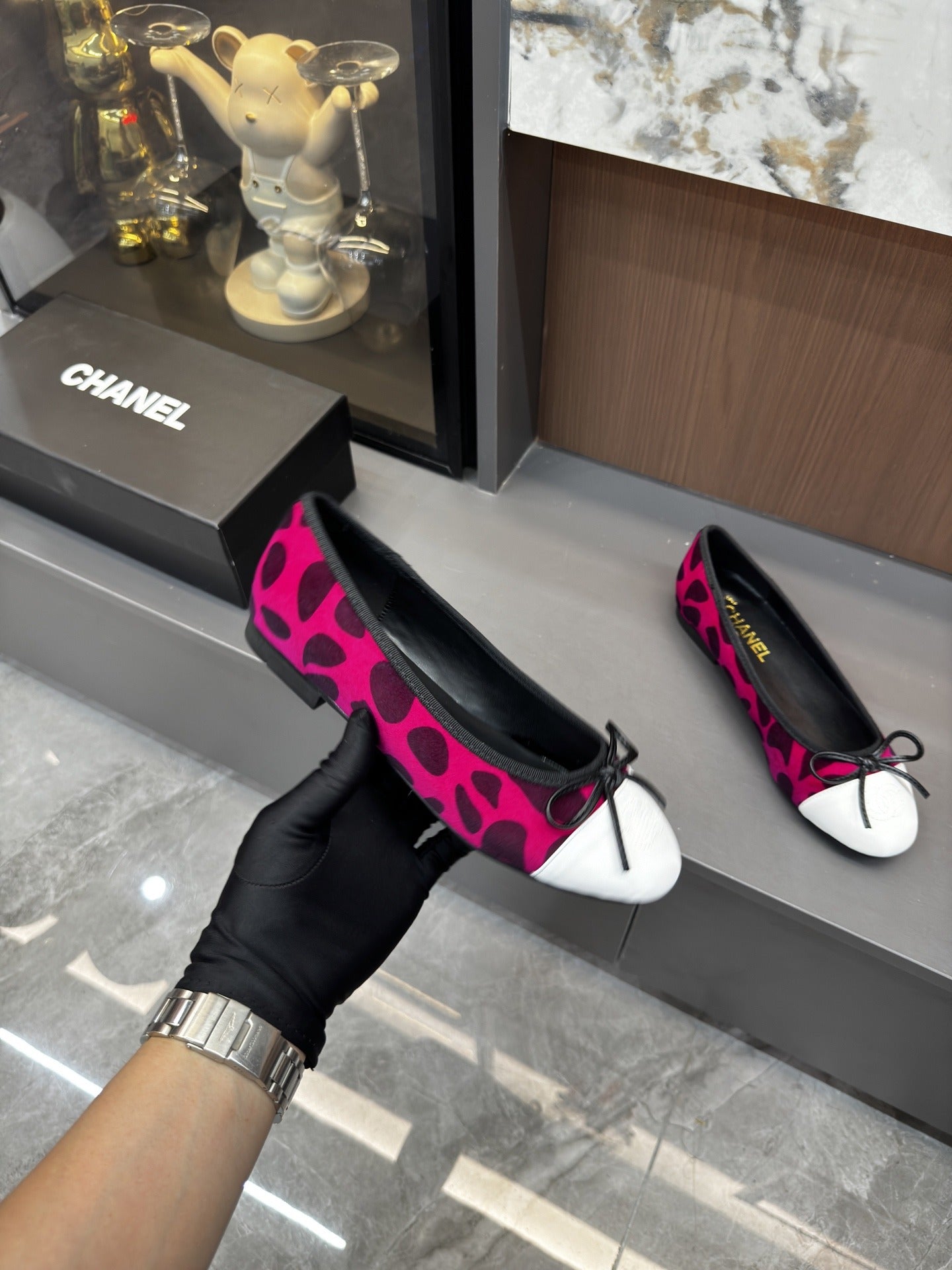 Chanel Lambskin Leather Bow Ballet Flats