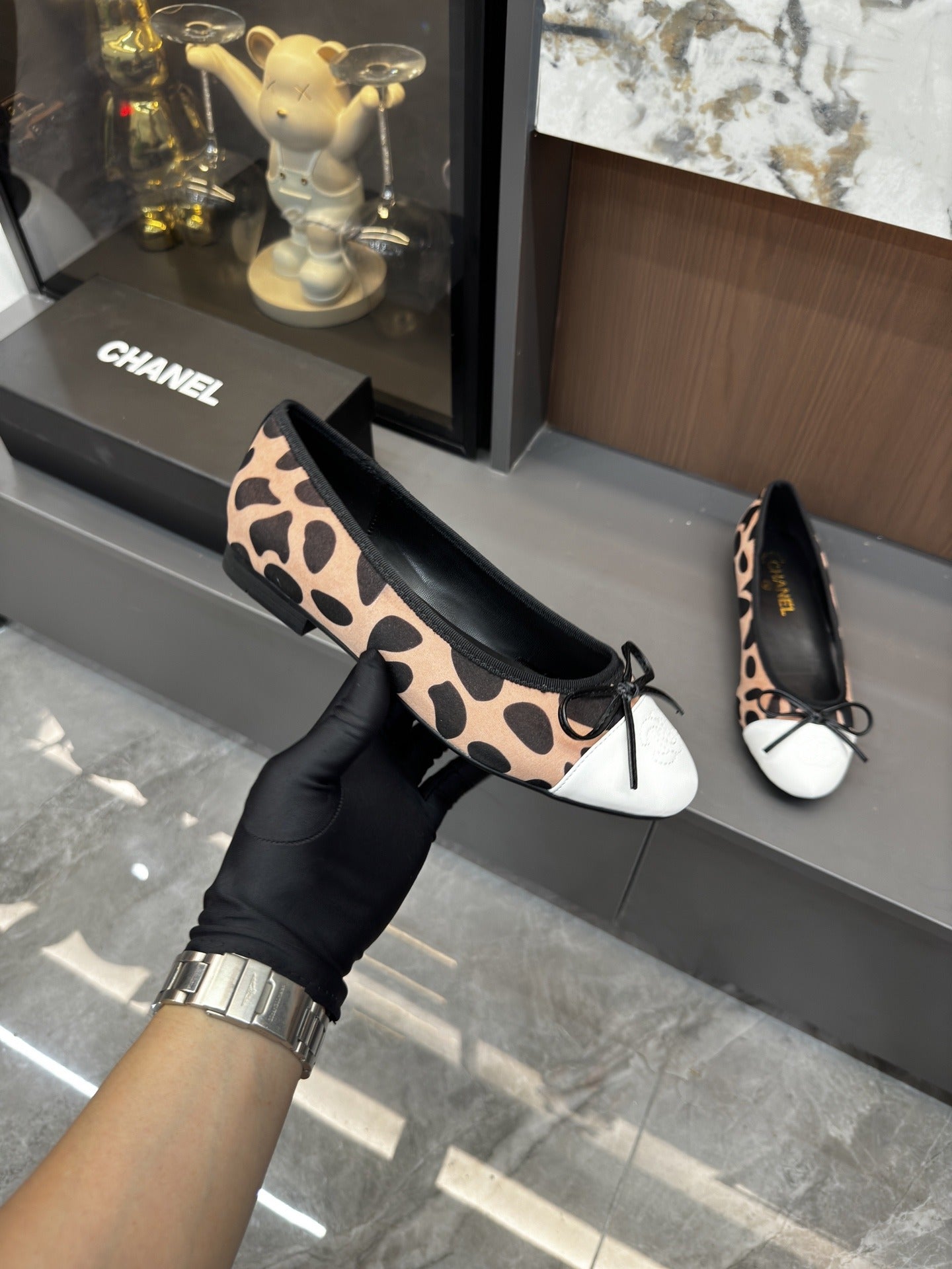 Chanel Lambskin Leather Bow Ballet Flats