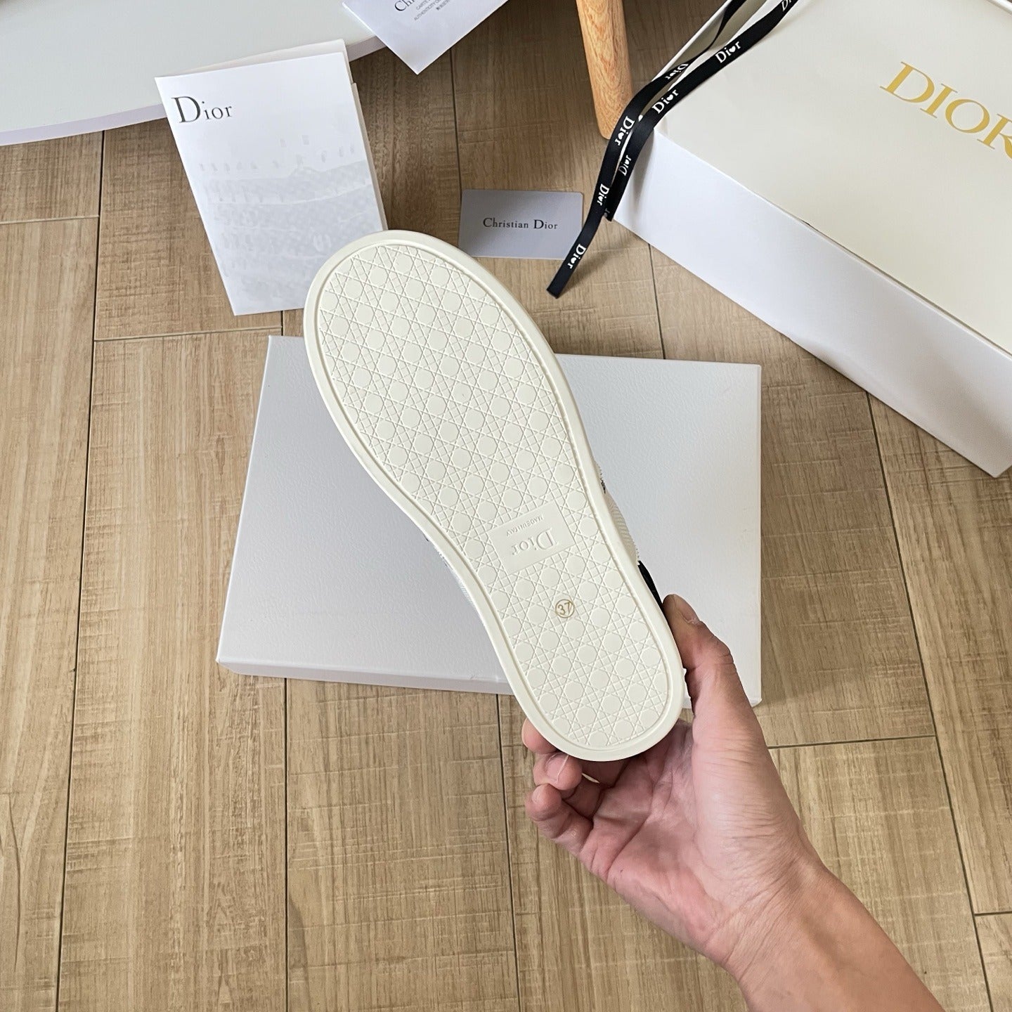 Dior Leather Vintage-Finish Sneakers