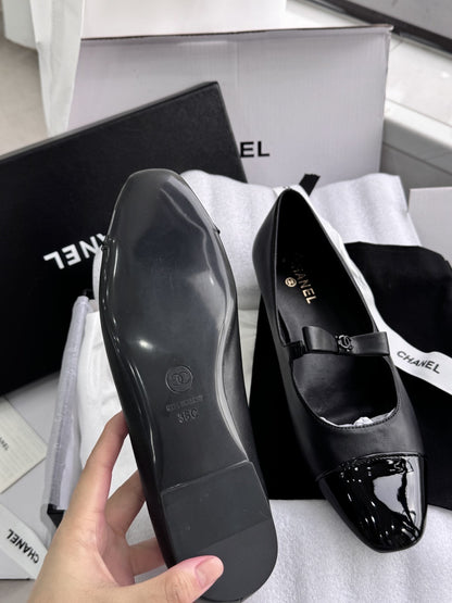 Chanel Patent Leather Bow Shoes