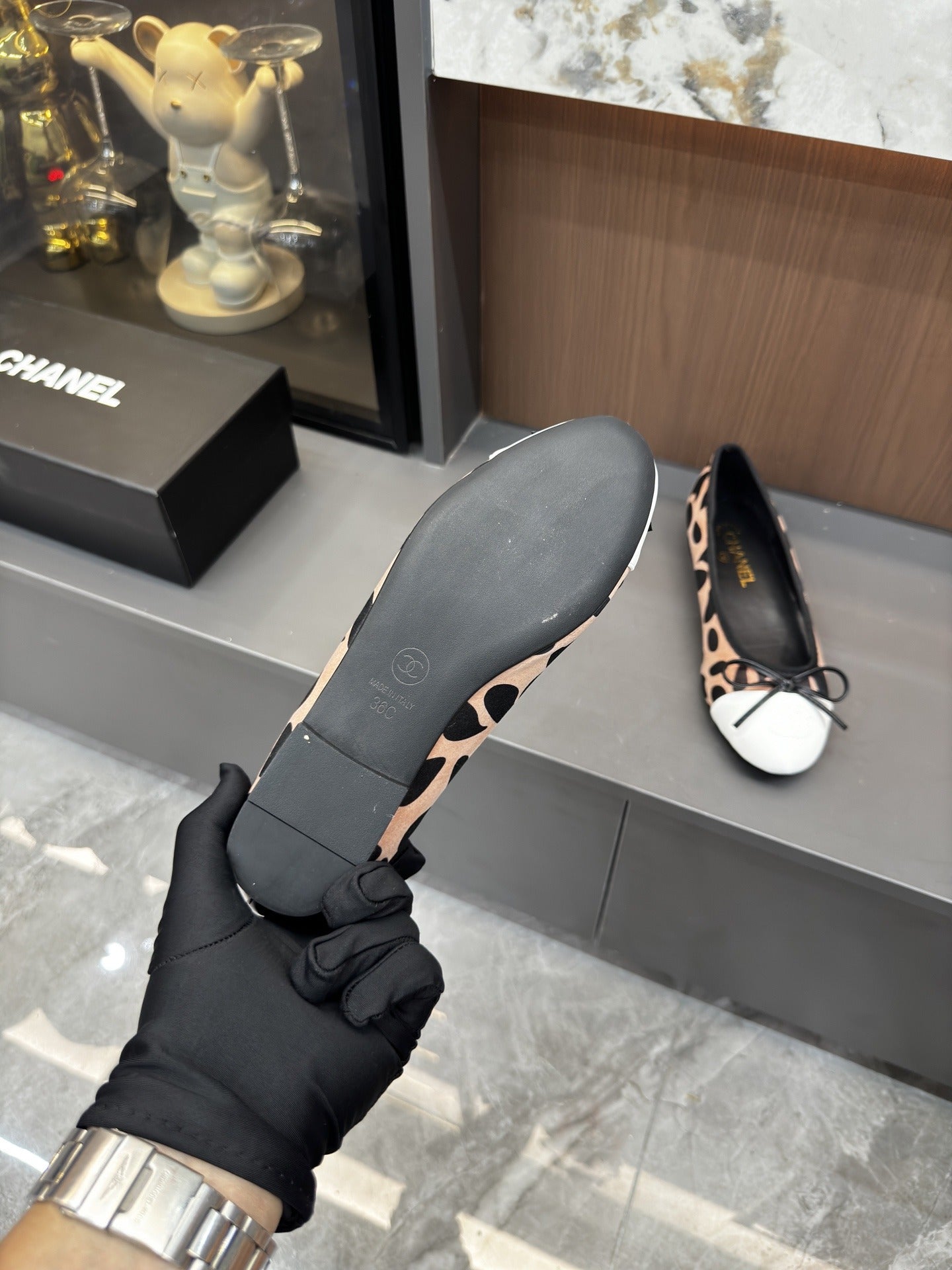 Chanel Lambskin Leather Bow Ballet Flats