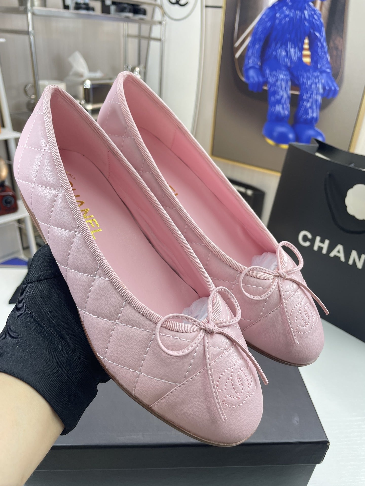 Chanel Lambskin Leather Bow Ballet Flats