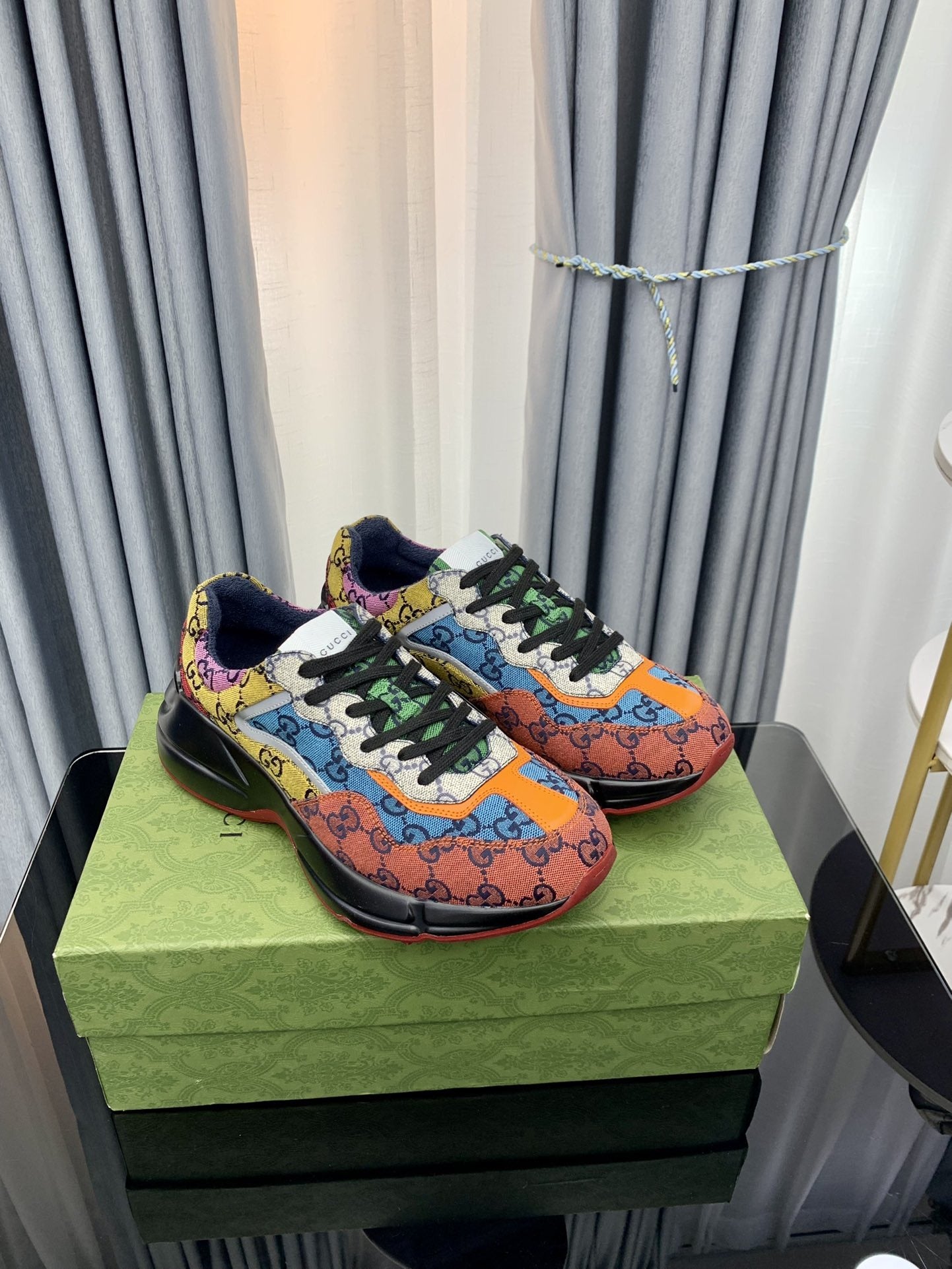 Gucci Lambskin Leather Sneakers