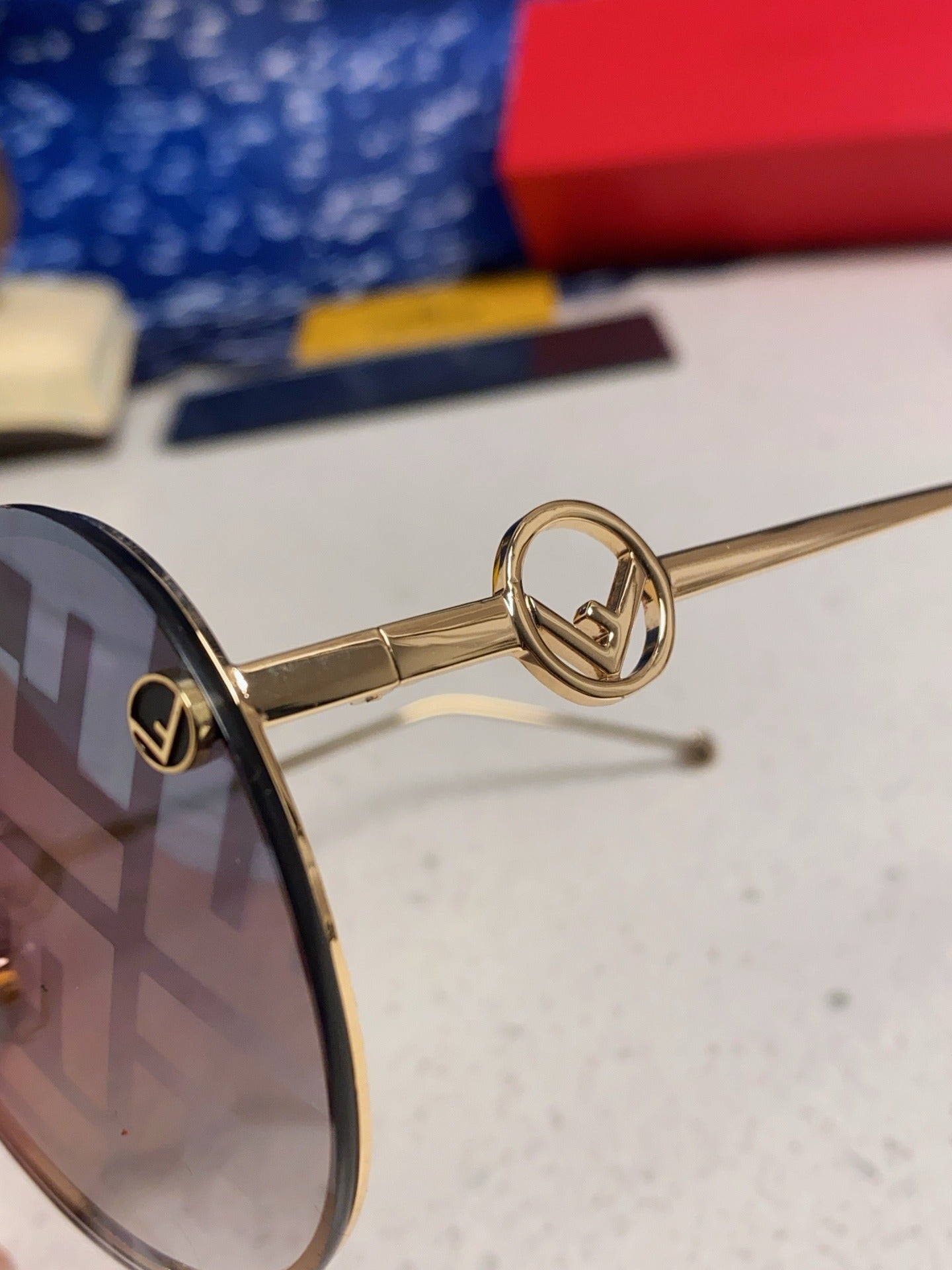 Fendi Logo Sunglasses