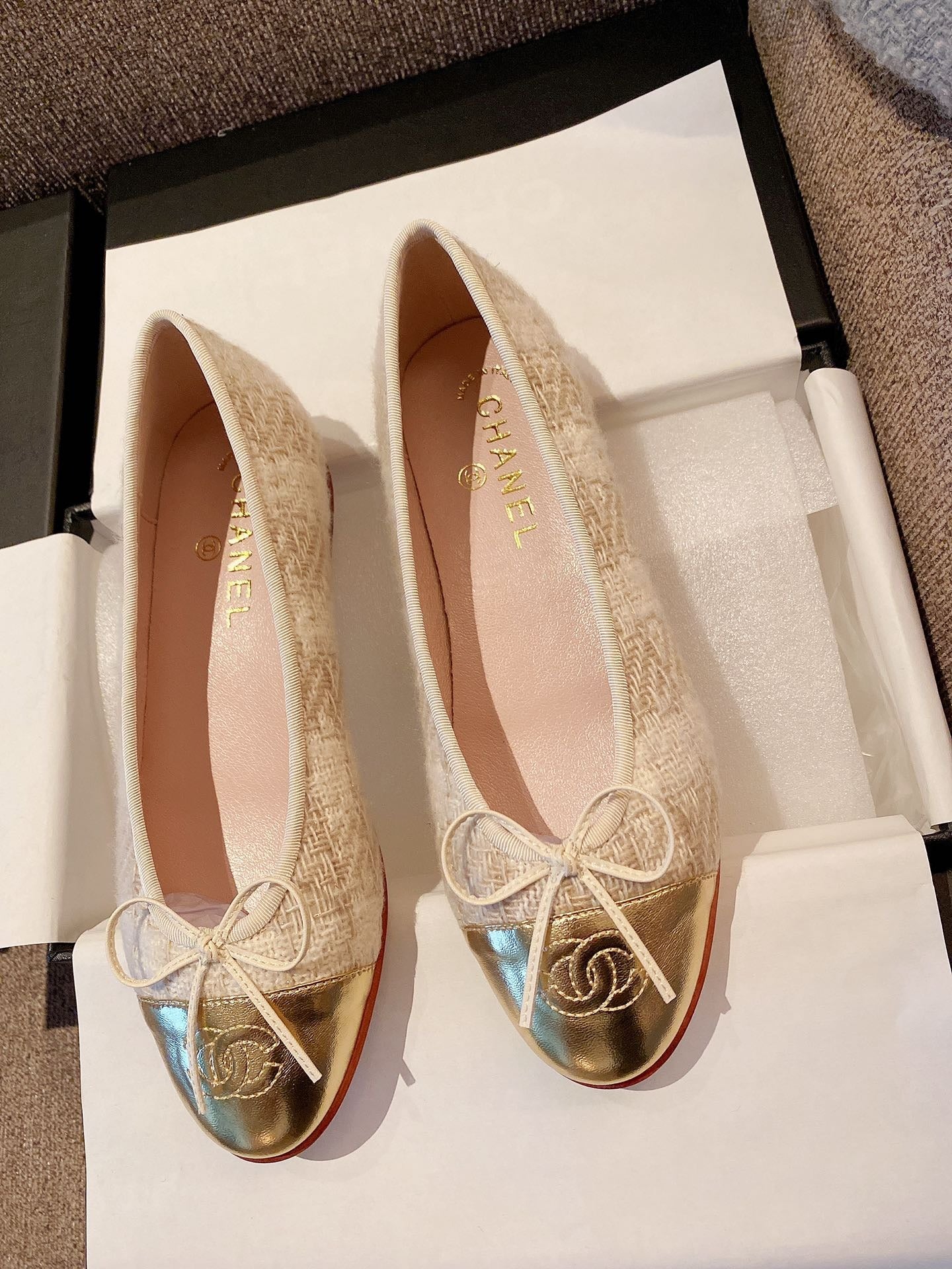 Chanel Leather Bow Ballet Flats
