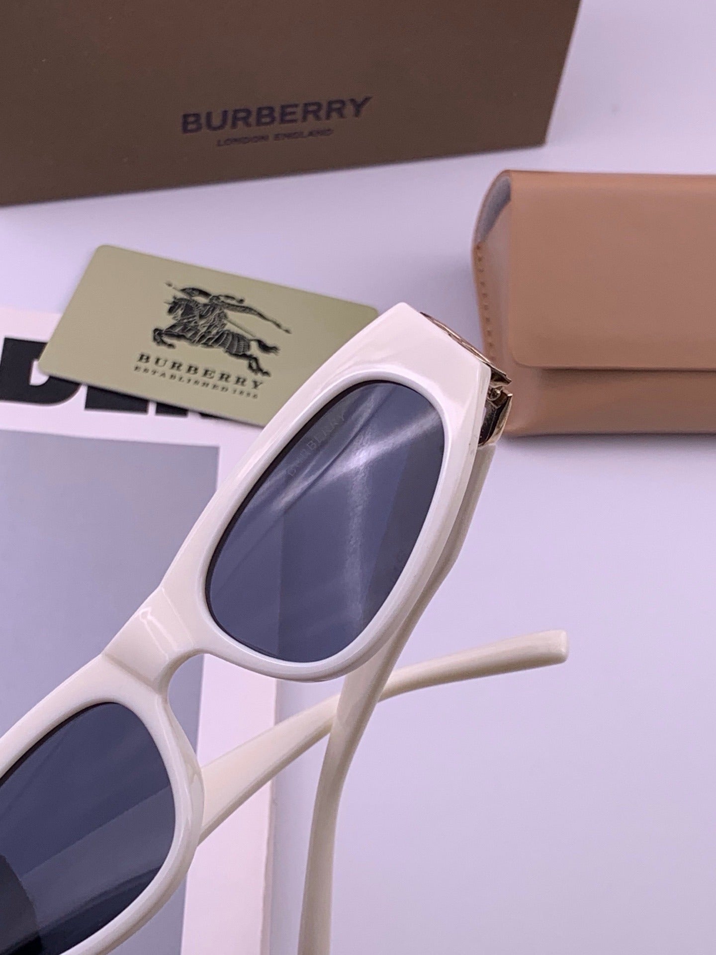 Burberry Logo Sunglasses
