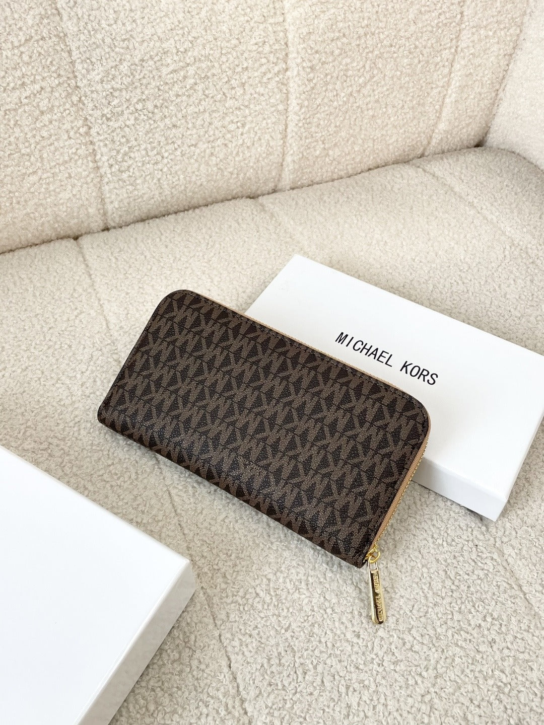 Unbranded Leather Zip Wallet