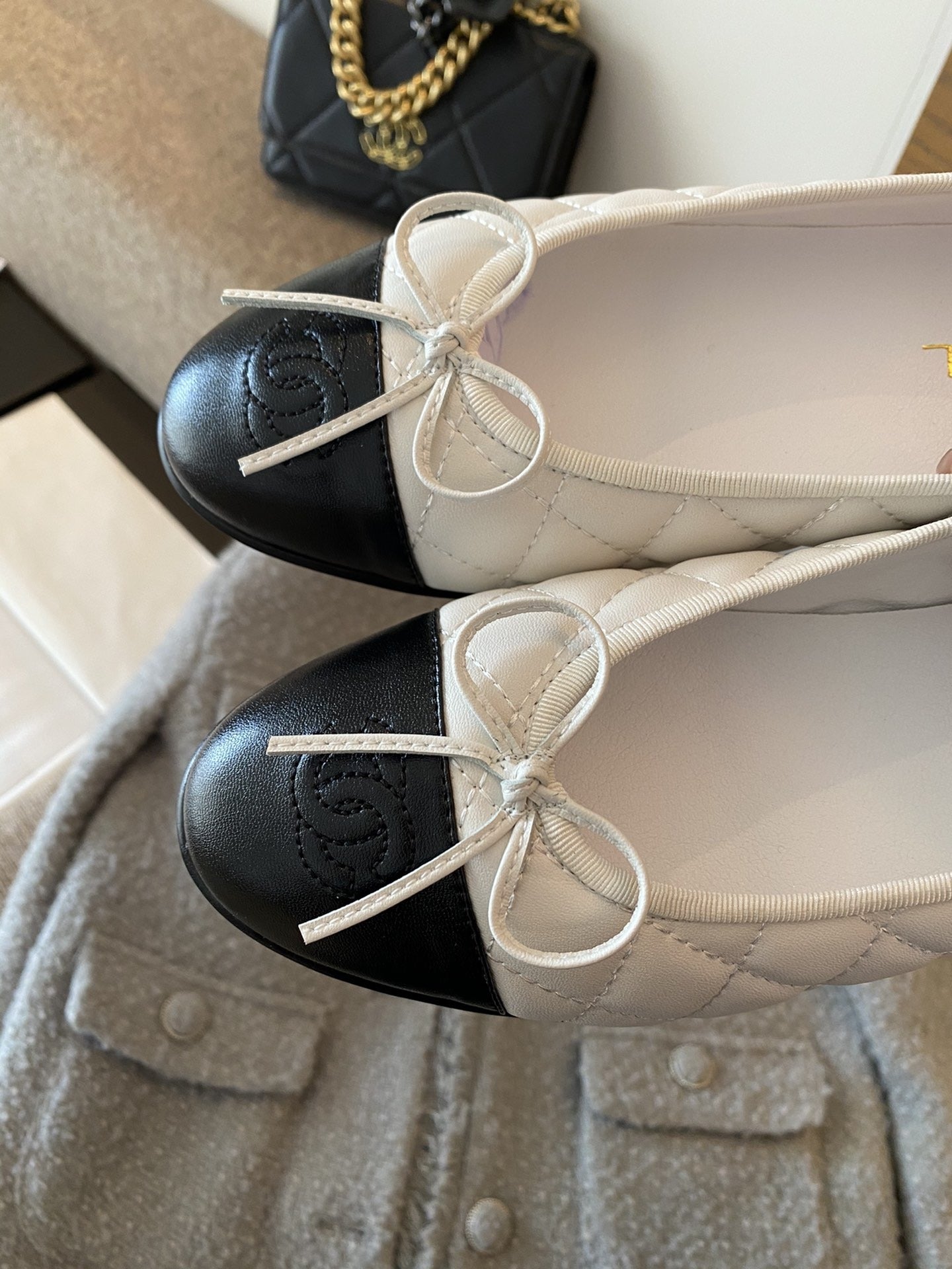 Chanel Leather Bow Ballet Flats